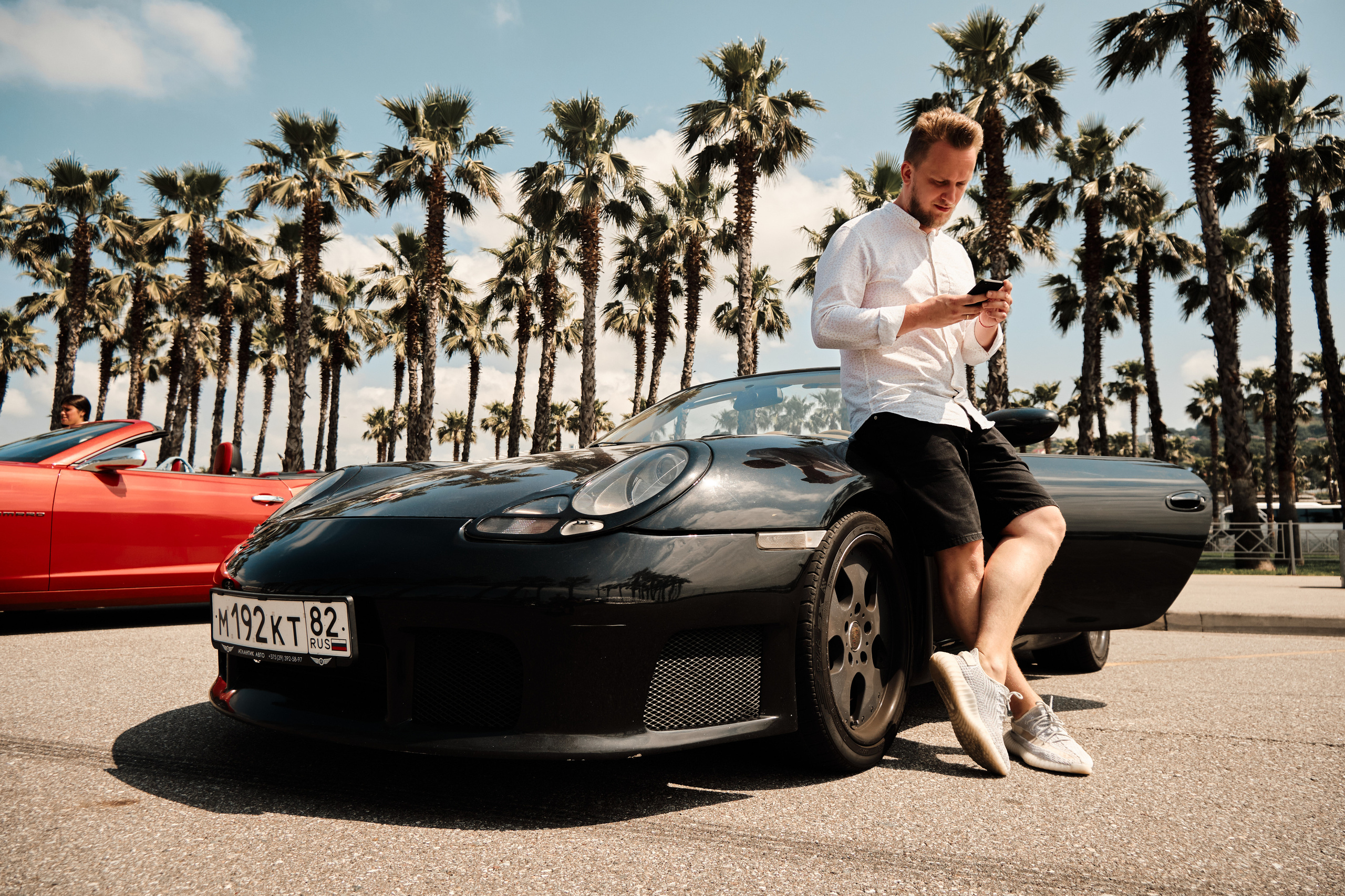 На кабриолетах — индивидуальная съемка в Сочи. Свадебный и семейный фотограф в Новокузнецке Иван Иванов