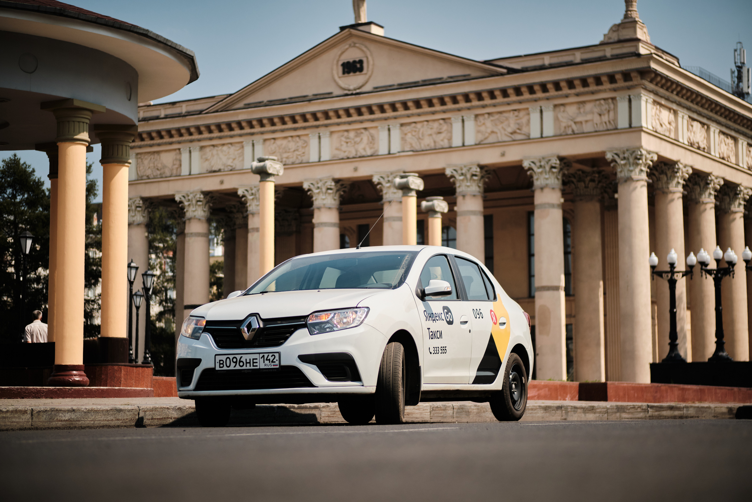 Для Яндекс такси Новокузнецк. Свадебный и семейный фотограф в Новокузнецке Иван Иванов