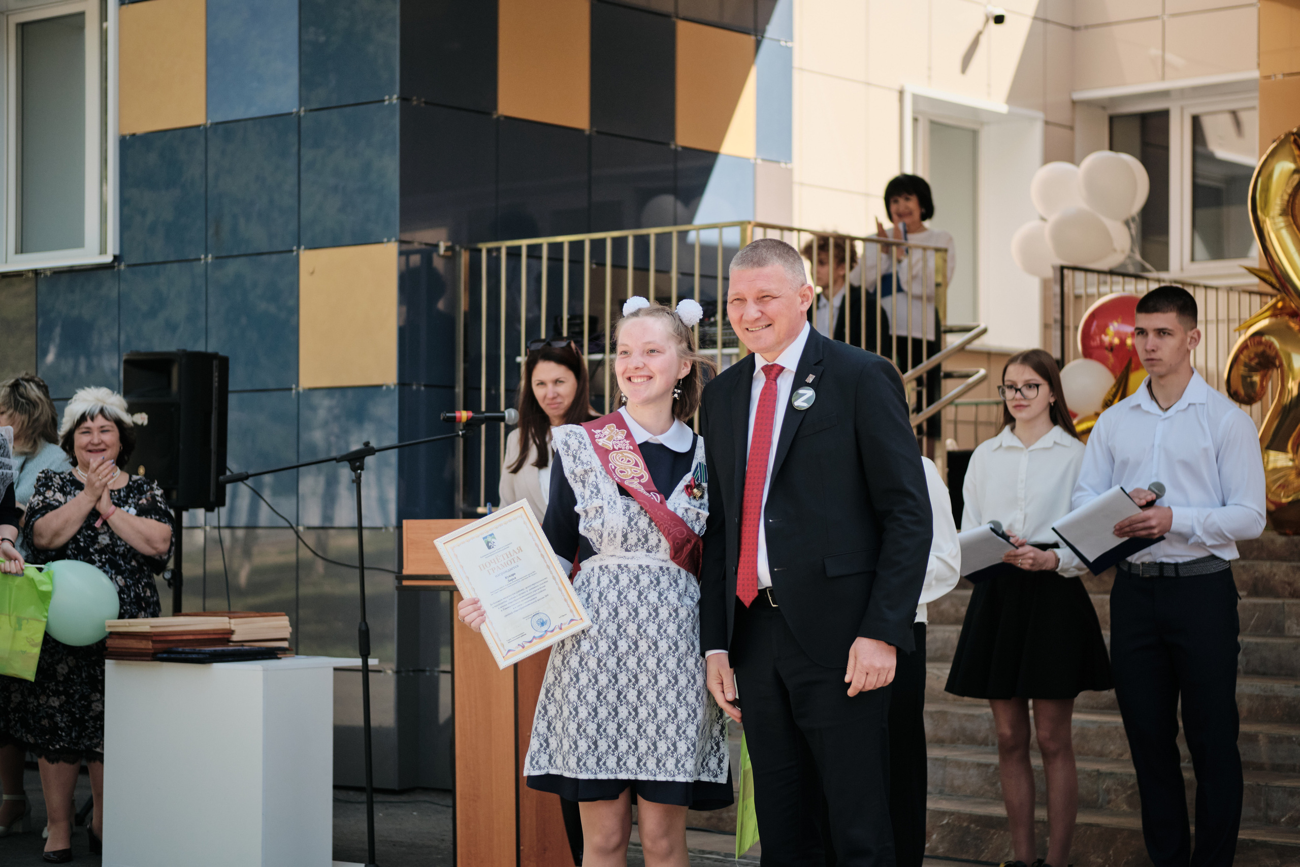 Последний звонок Таштагол 2023. Свадебный и семейный фотограф в Новокузнецке Иван Иванов