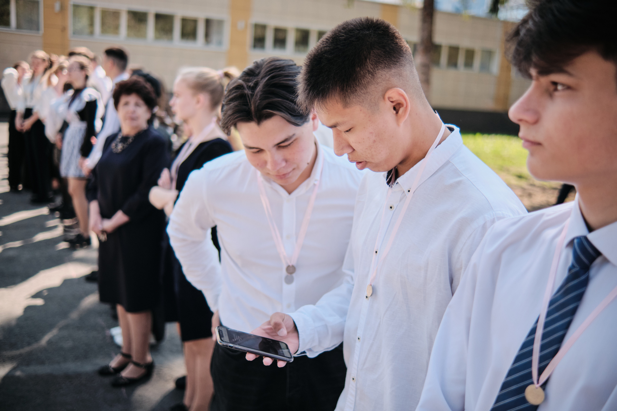 Последний звонок Таштагол 2023. Свадебный и семейный фотограф в Новокузнецке Иван Иванов