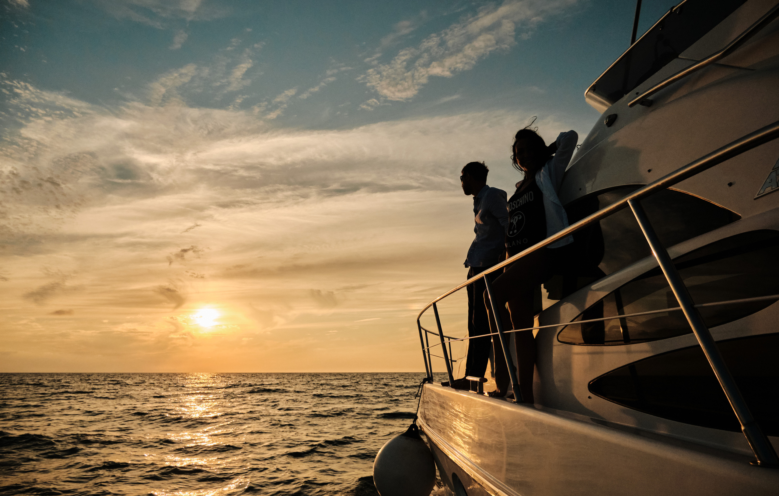 Прогулка на яхте — Жанна и Илья (Сочи). Свадебный и семейный фотограф в Новокузнецке Иван Иванов