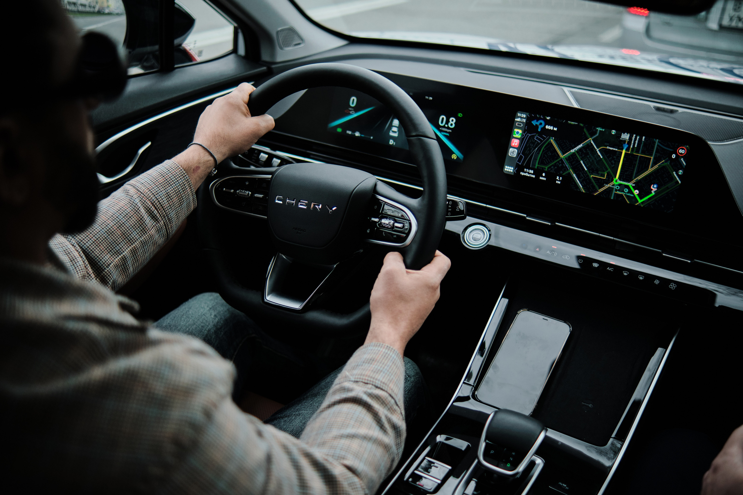 Тест — драйв OMODA. Свадебный и семейный фотограф в Новокузнецке Иван Иванов