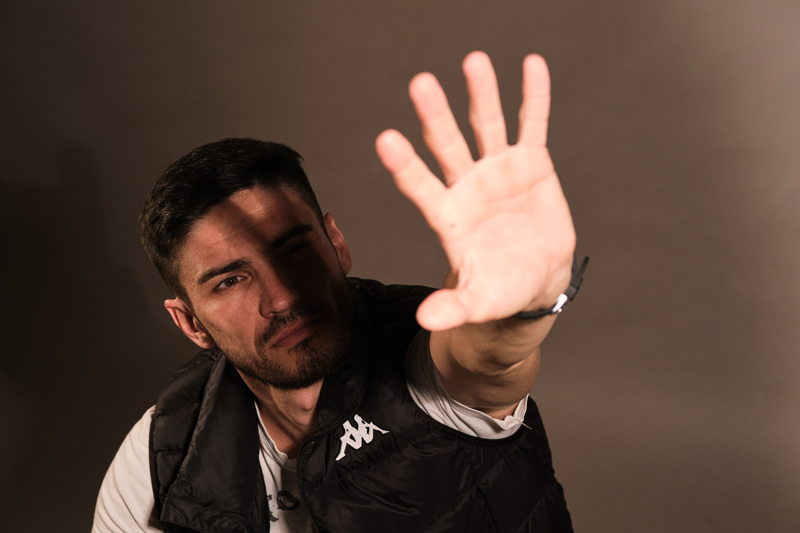 Детектив — Сергей. Свадебный и семейный фотограф в Новокузнецке Иван Иванов