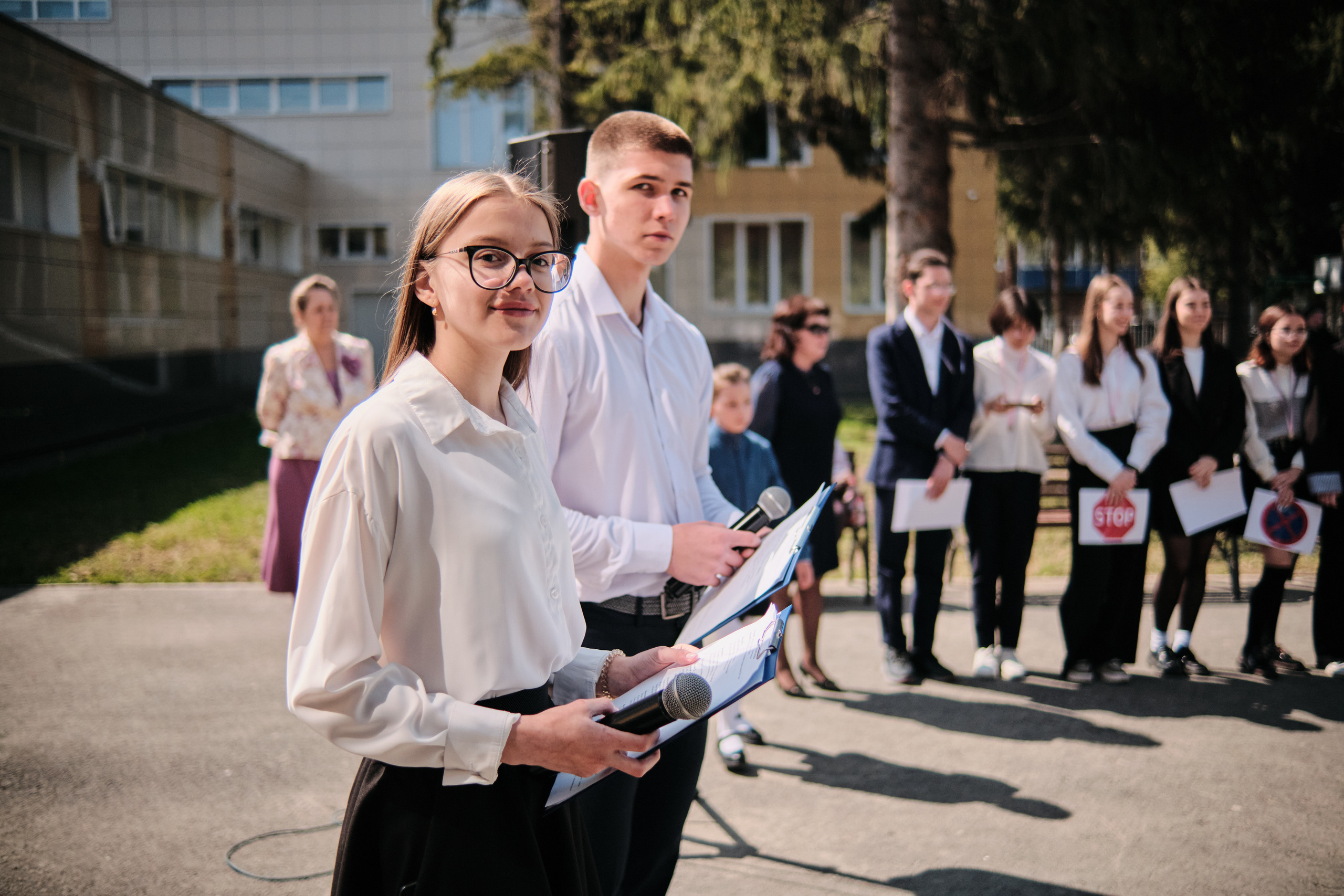 Последний звонок Таштагол 2023. Свадебный и семейный фотограф в Новокузнецке Иван Иванов