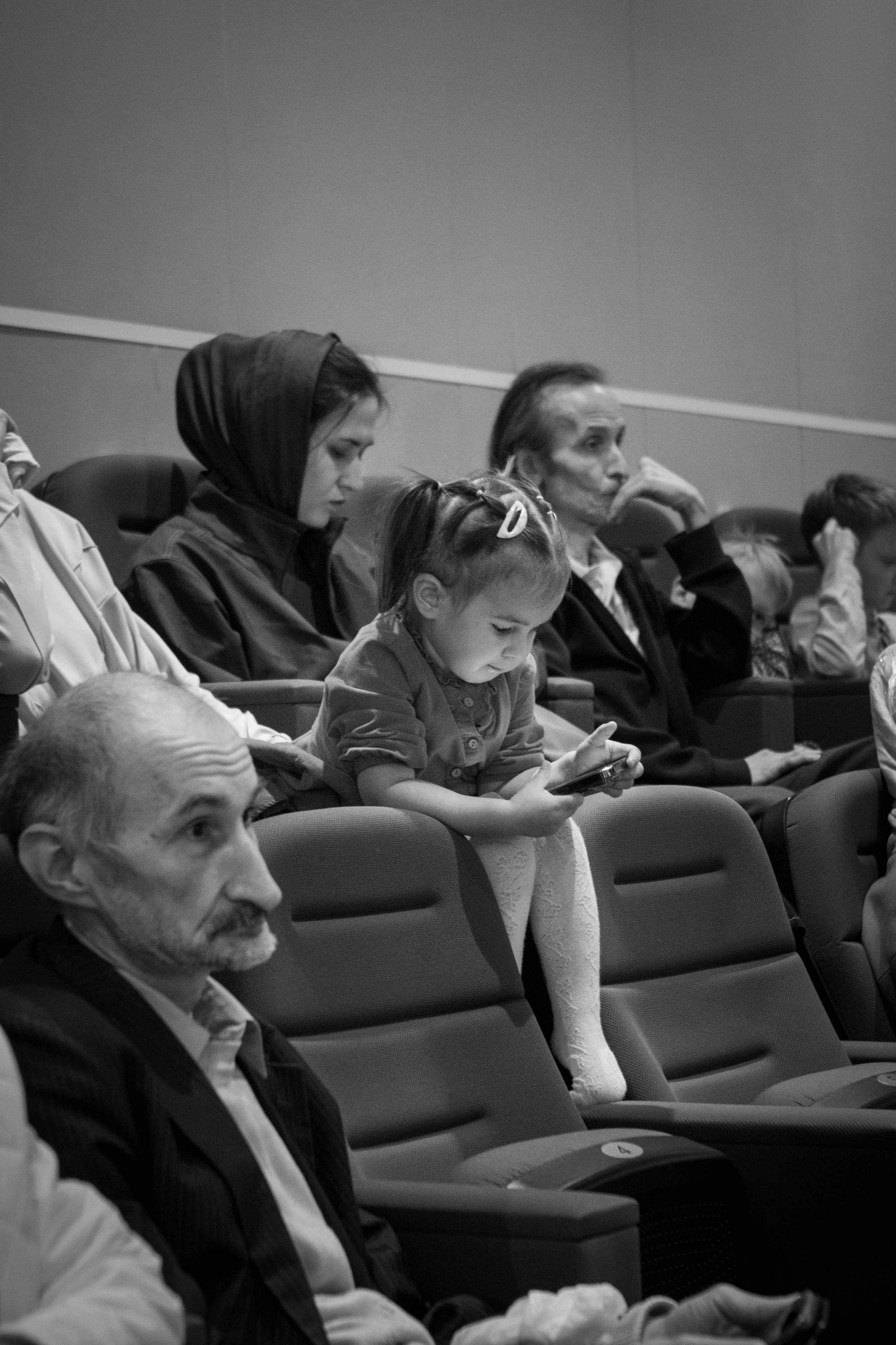 Репортаж с презентации книги — «Москва: город вязевый». Рекламный, предметный, репортажный, семейный фотограф и художник в Москве