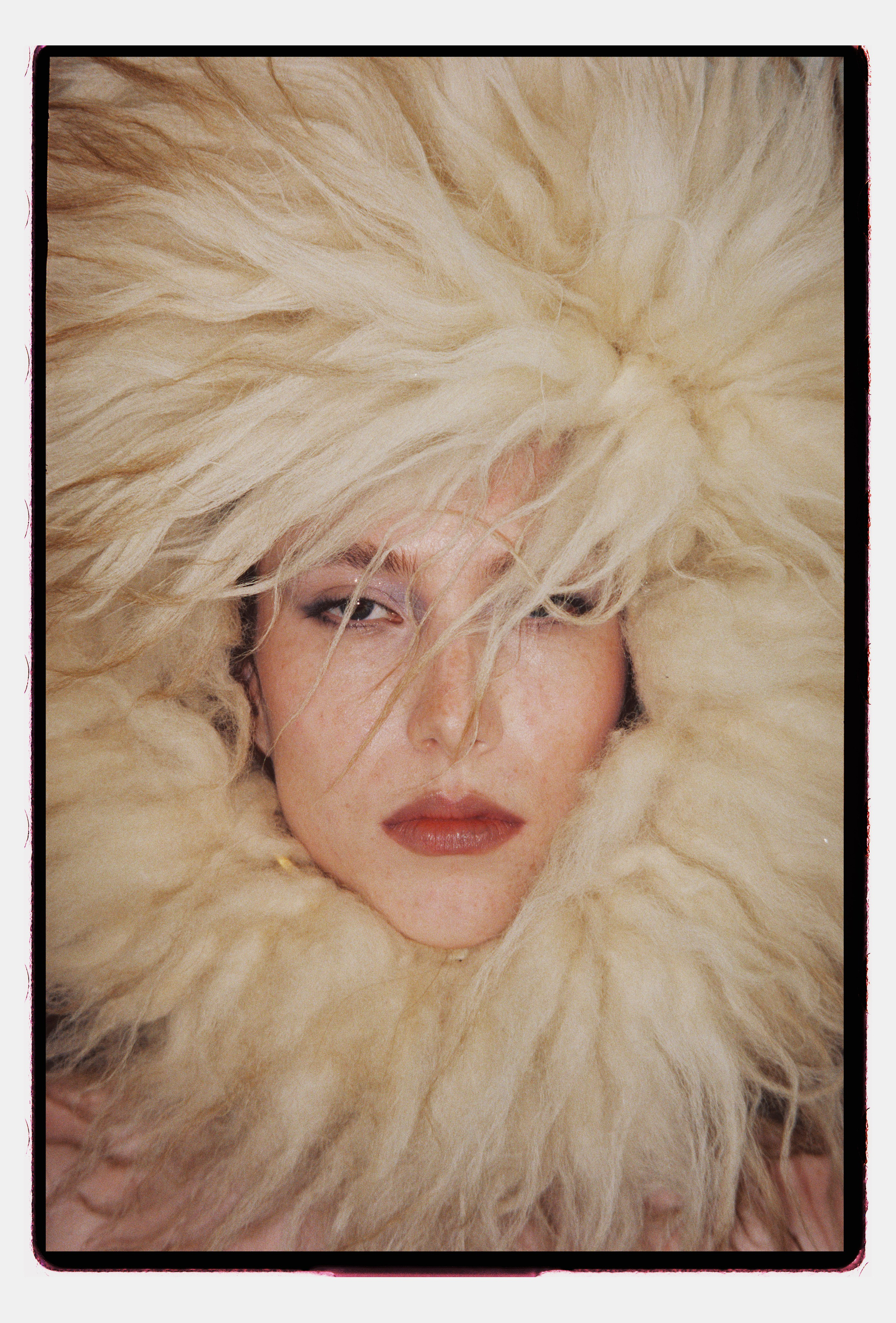 Tueva Archive. Fashion фотограф и Арт директор. Санкт-Петербург и Москва