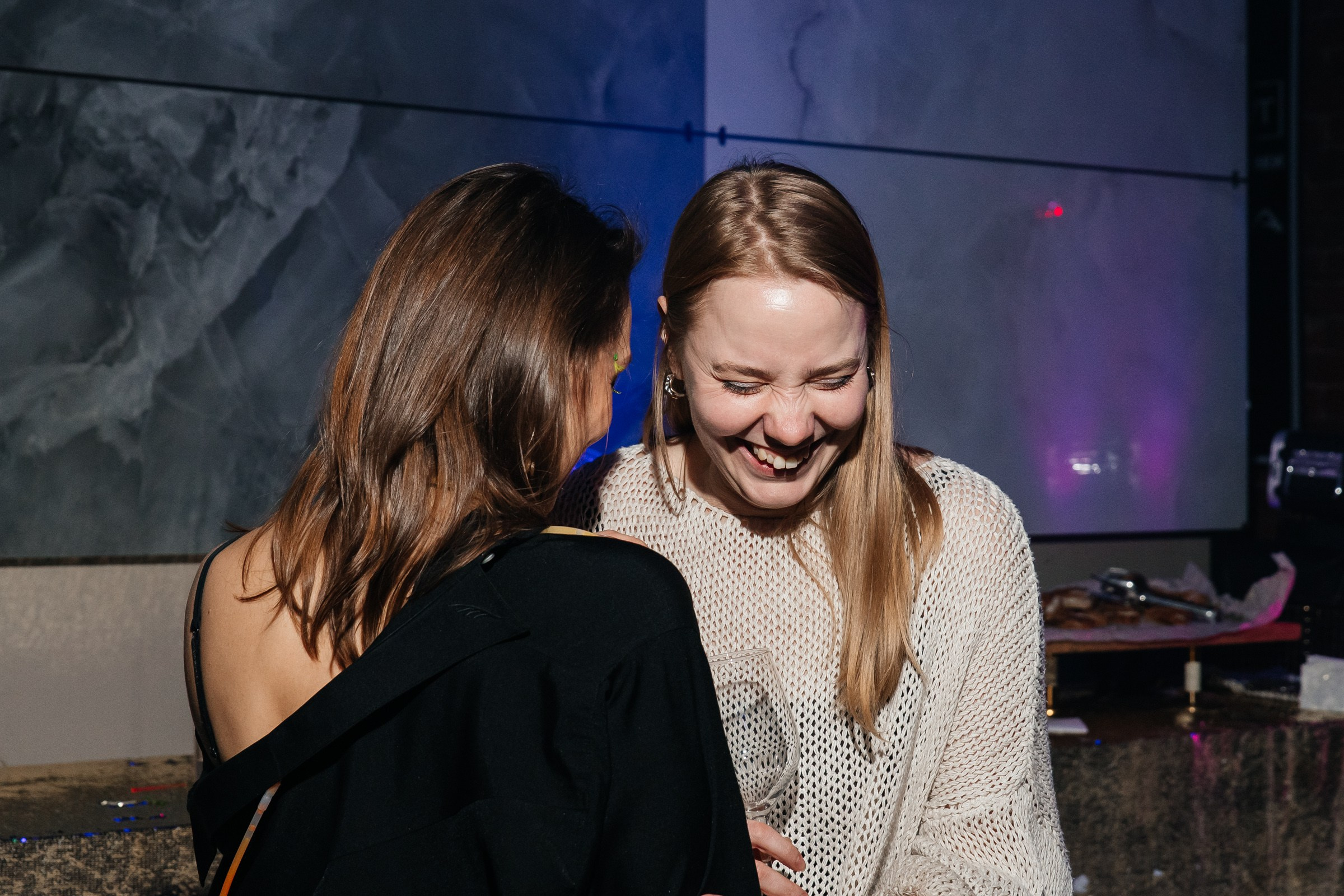 Вечеринка в Coswick. Свадебный и репортажный фотограф в Новосибирске Федор Гладков