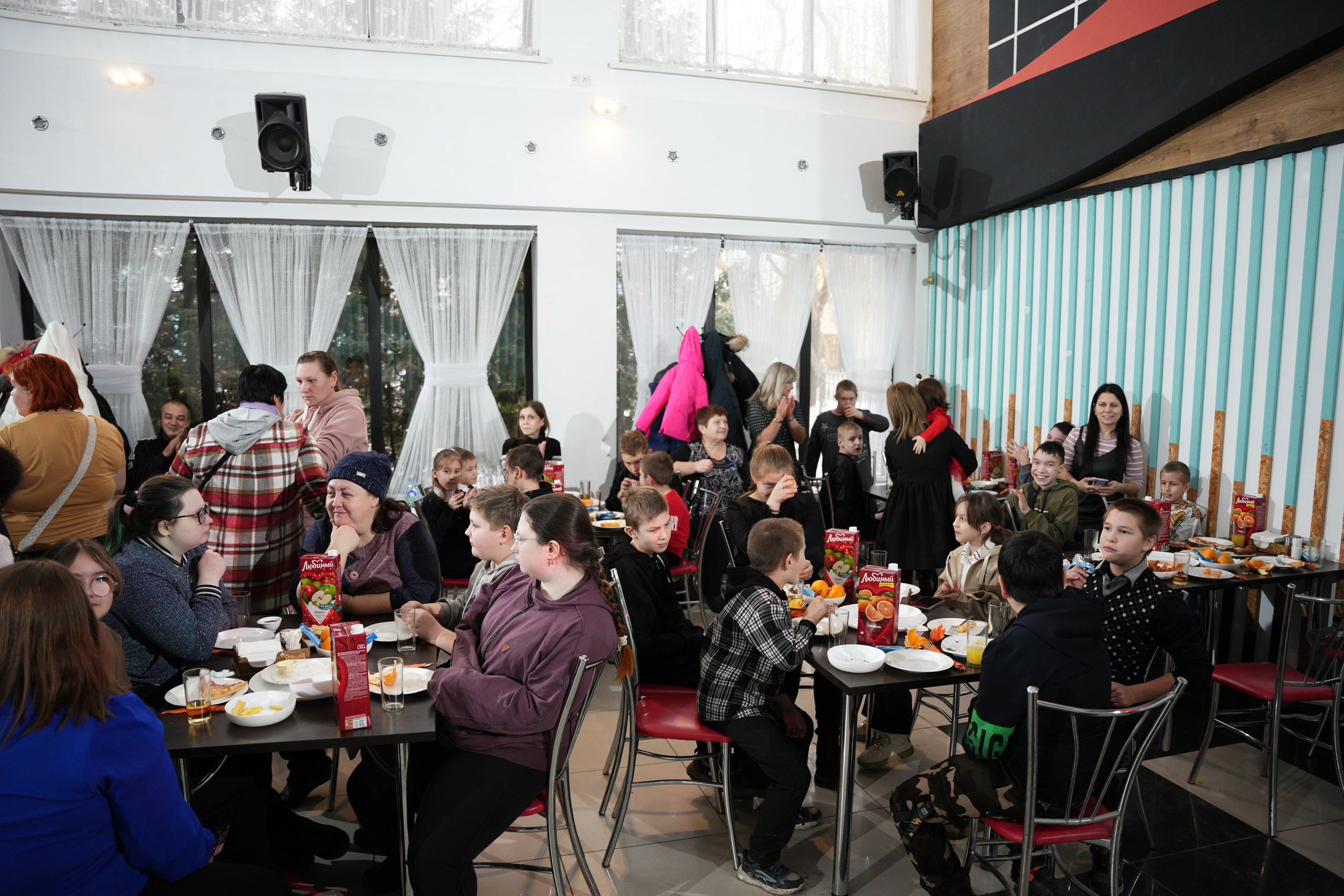 «Ты в этом мире не один " социально благотворительное мероприятие. Ольга Плаксина фотограф в Саратове