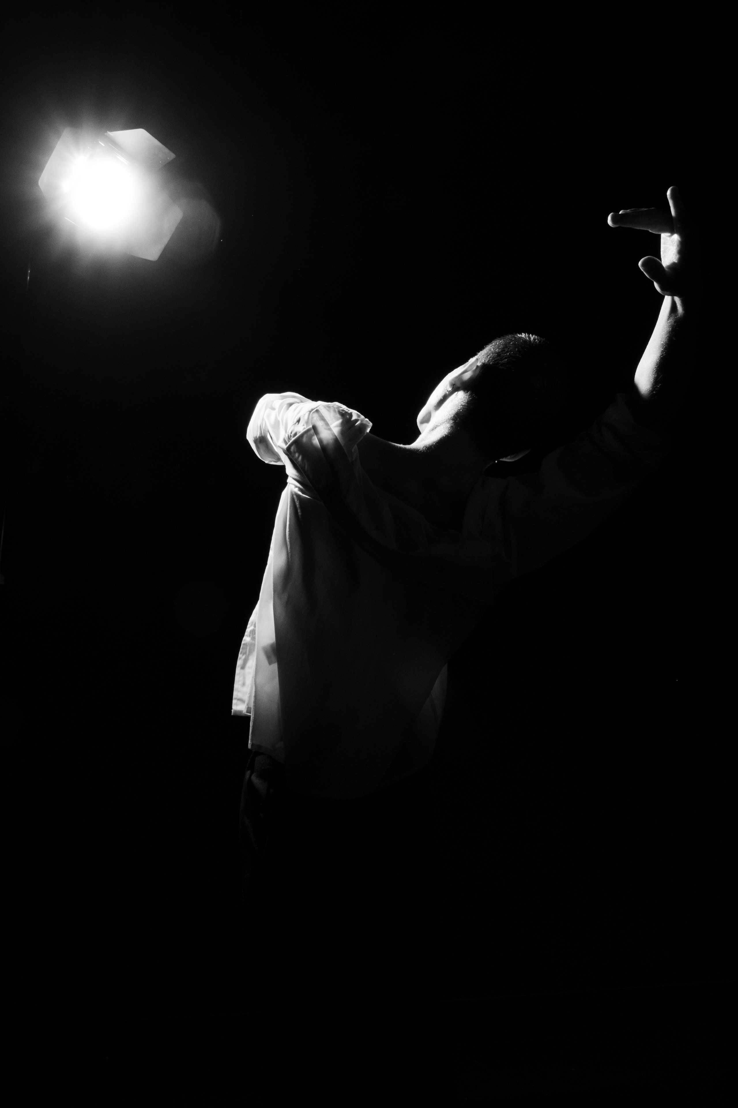 Разрываем душу под дождем. Мари — фотограф и видеограф из Москвы