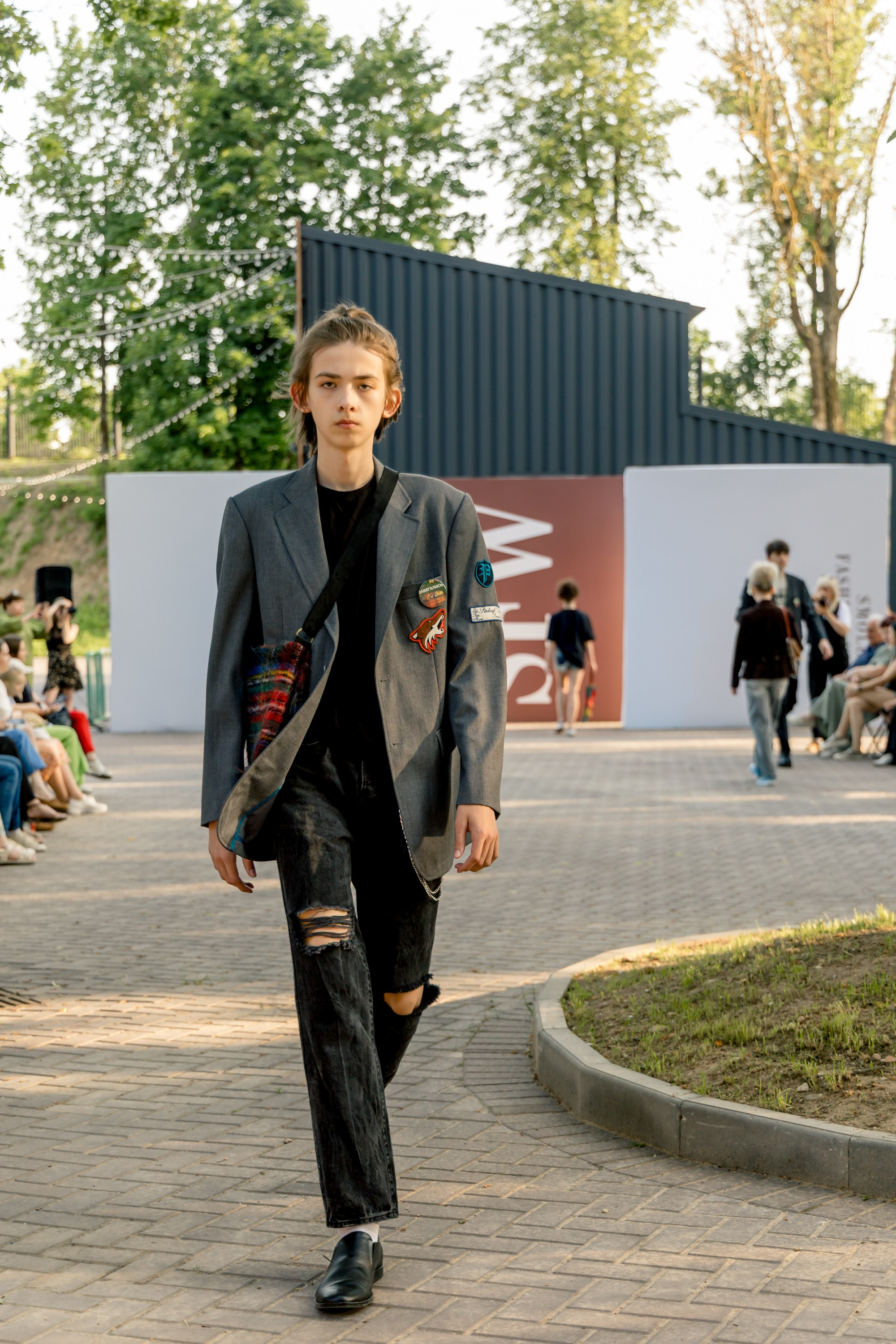 Smolensk Fashion Week 2025_показы_ДЕНЬ 1_ВЕЧЕРНИЙ ПОКАЗ_19:00. Главная