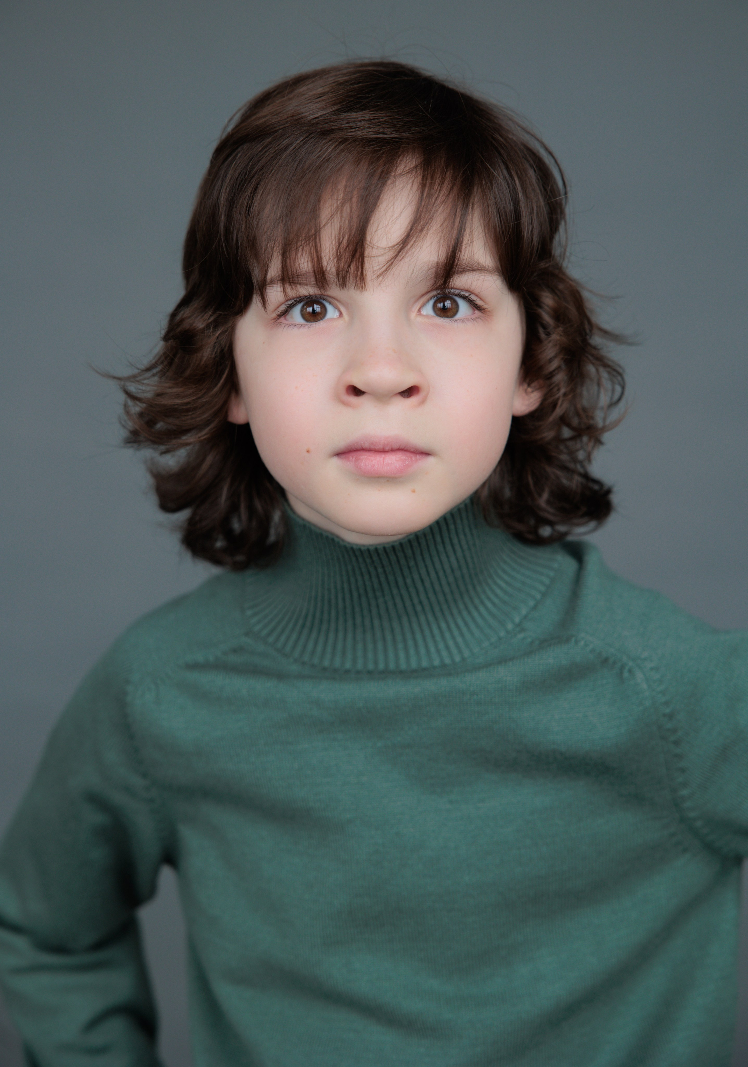 САША. Я фотограф из Москвы к Вашим услугам