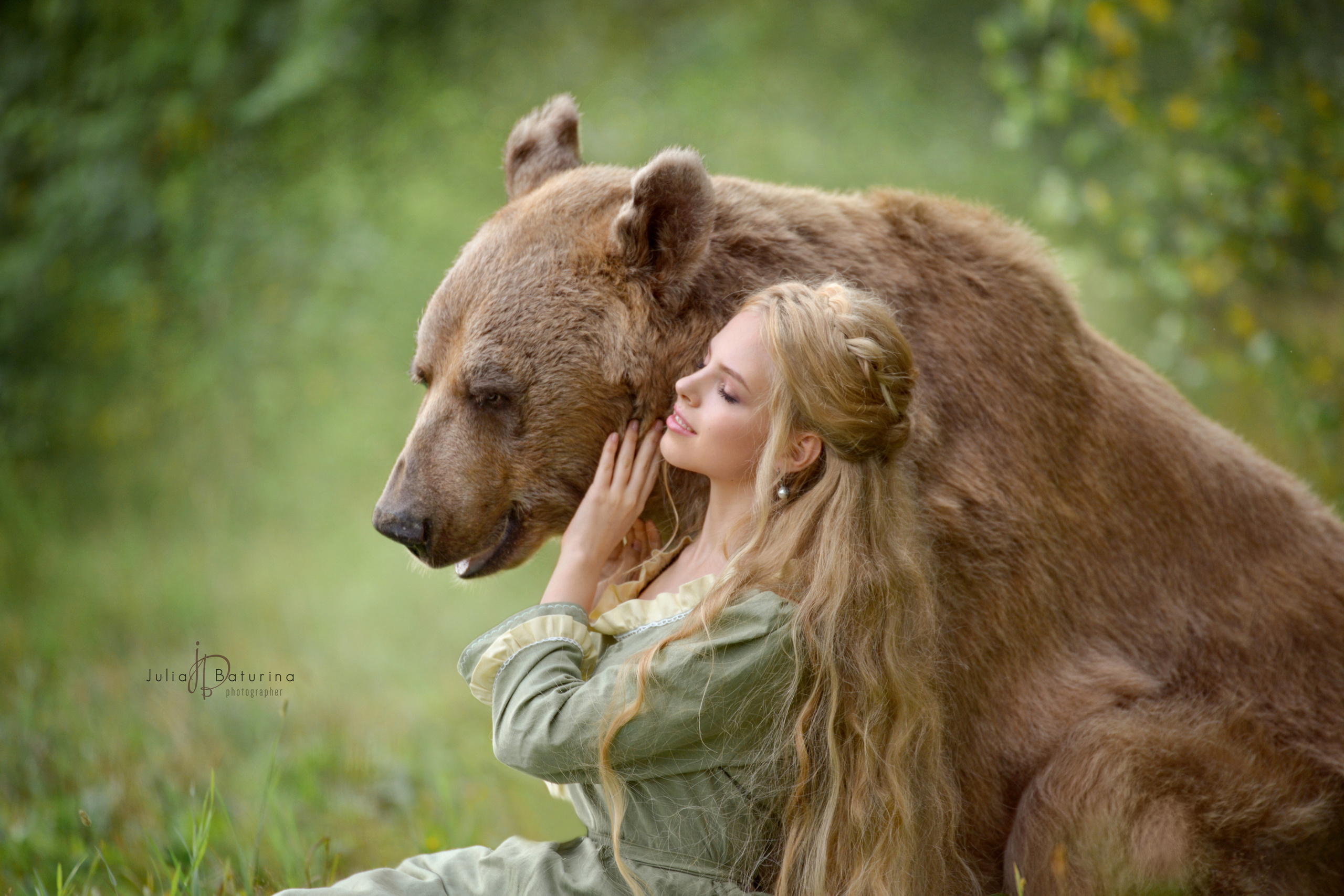 фотосессия с медведем степаном летом
