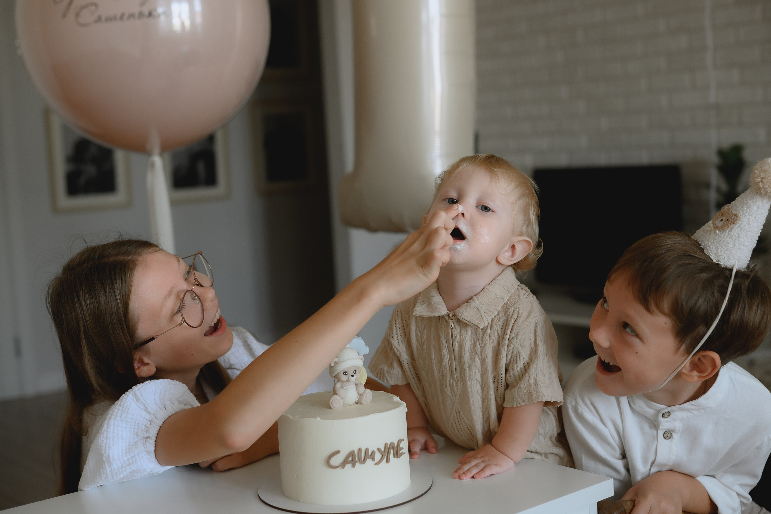 Годик Сашеньке. Фотограф Котова Валентина