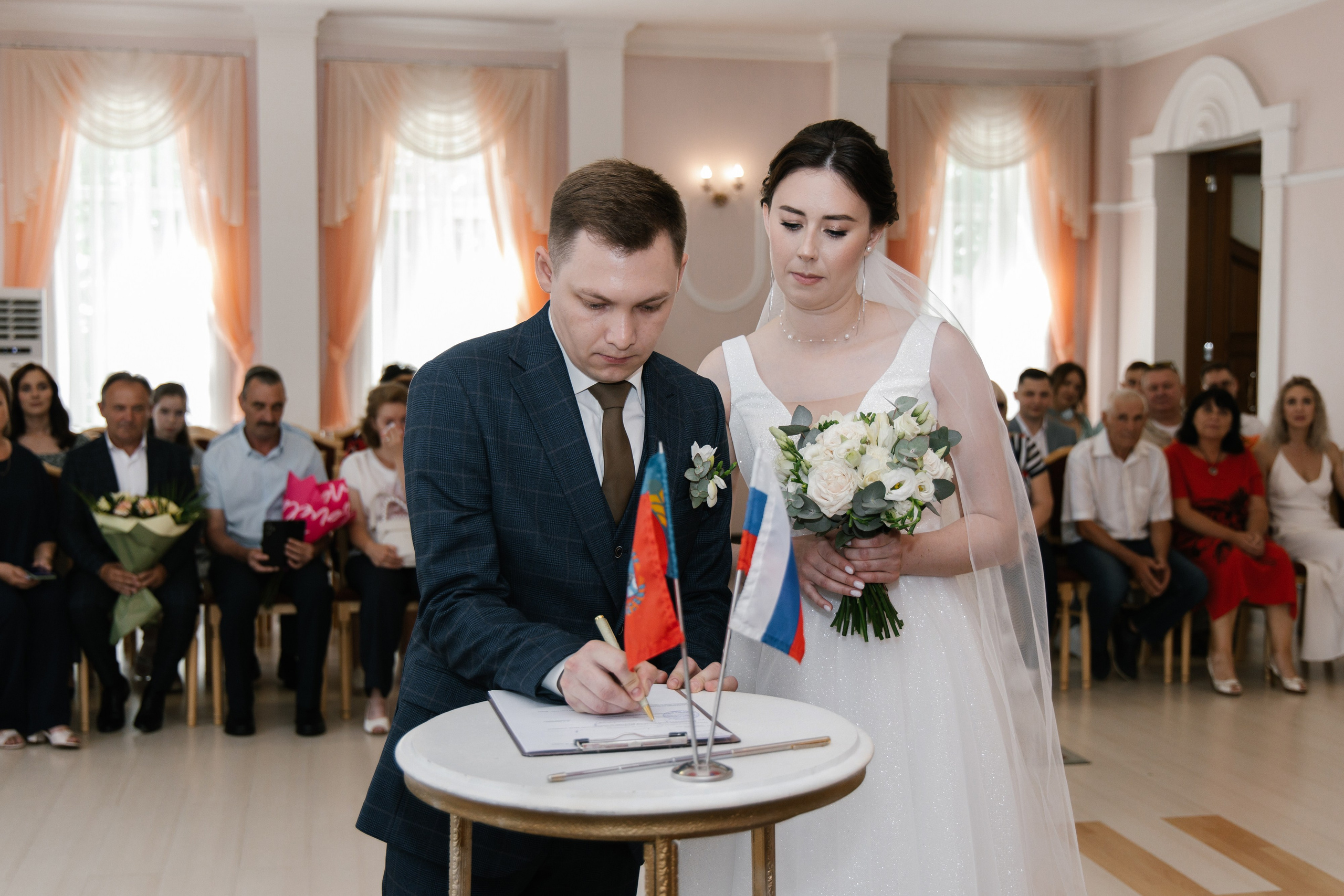 Алёна и Денис (полный день). Фотограф в Барнауле Юлия Садвокасова