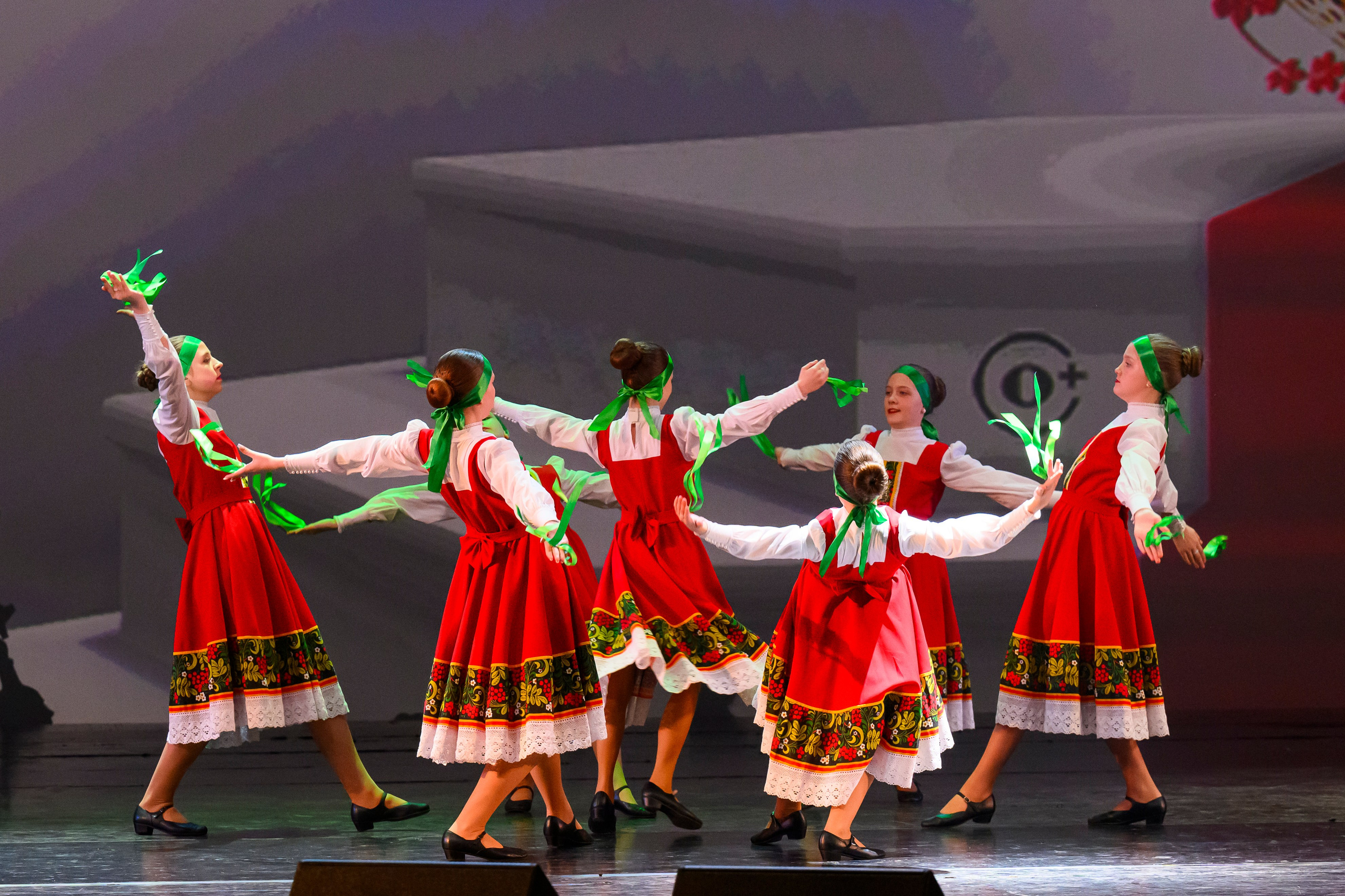 23 апреля, часть 1, БКЗ Октябрьский, г. Санкт-Петербург. Золотое яблочко