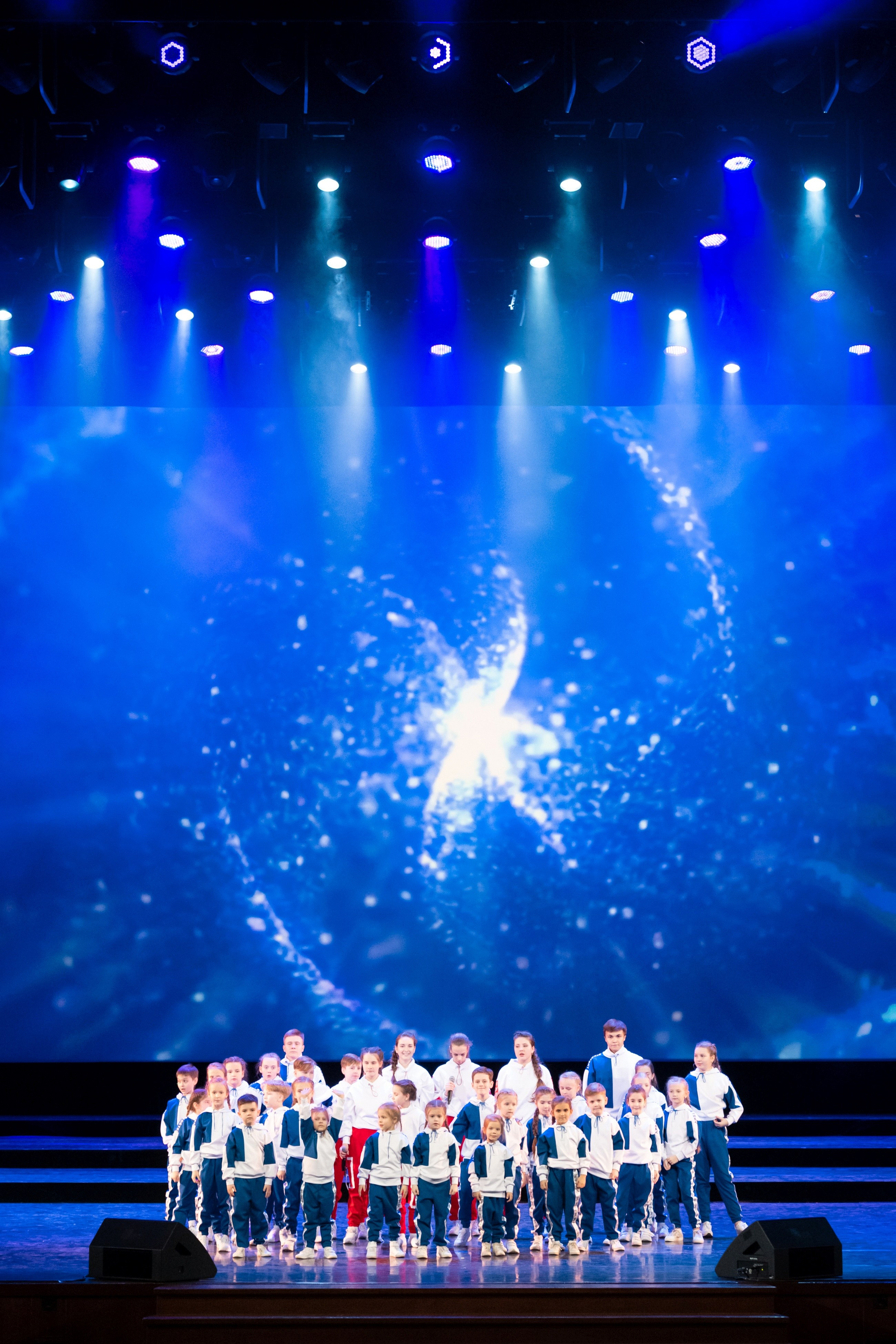 2 февраля, концерт Таланты России, Кремлевский Дворец. Золотое яблочко