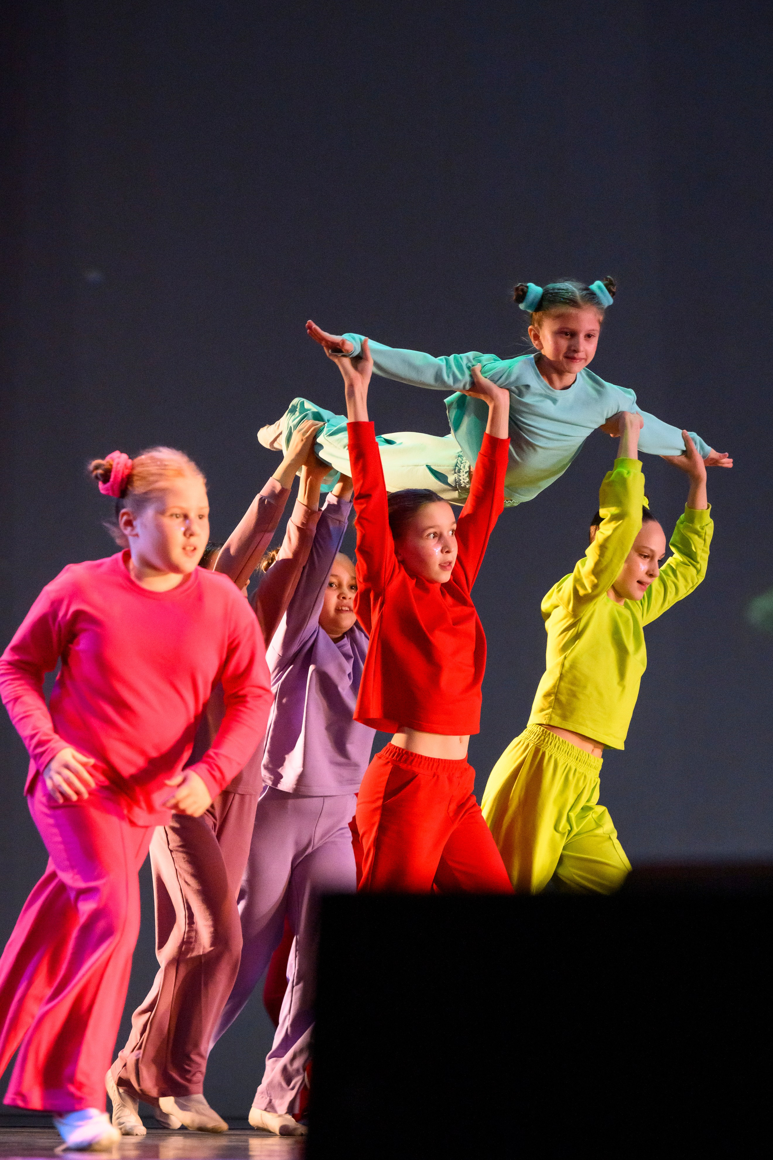 23 апреля, часть 2, БКЗ Октябрьский, г. Санкт-Петербург. Золотое яблочко