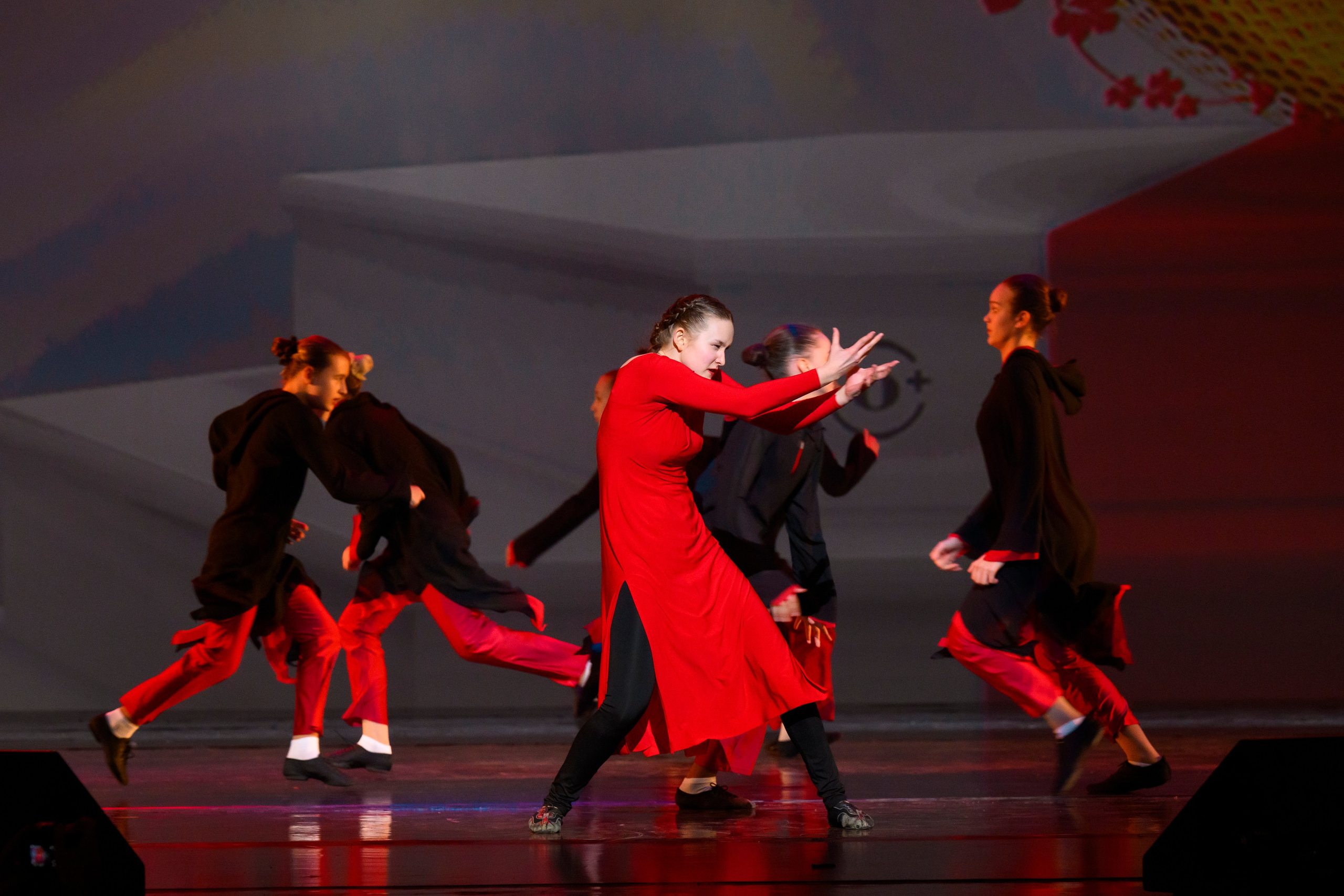 23 апреля, часть 2, БКЗ Октябрьский, г. Санкт-Петербург. Золотое яблочко