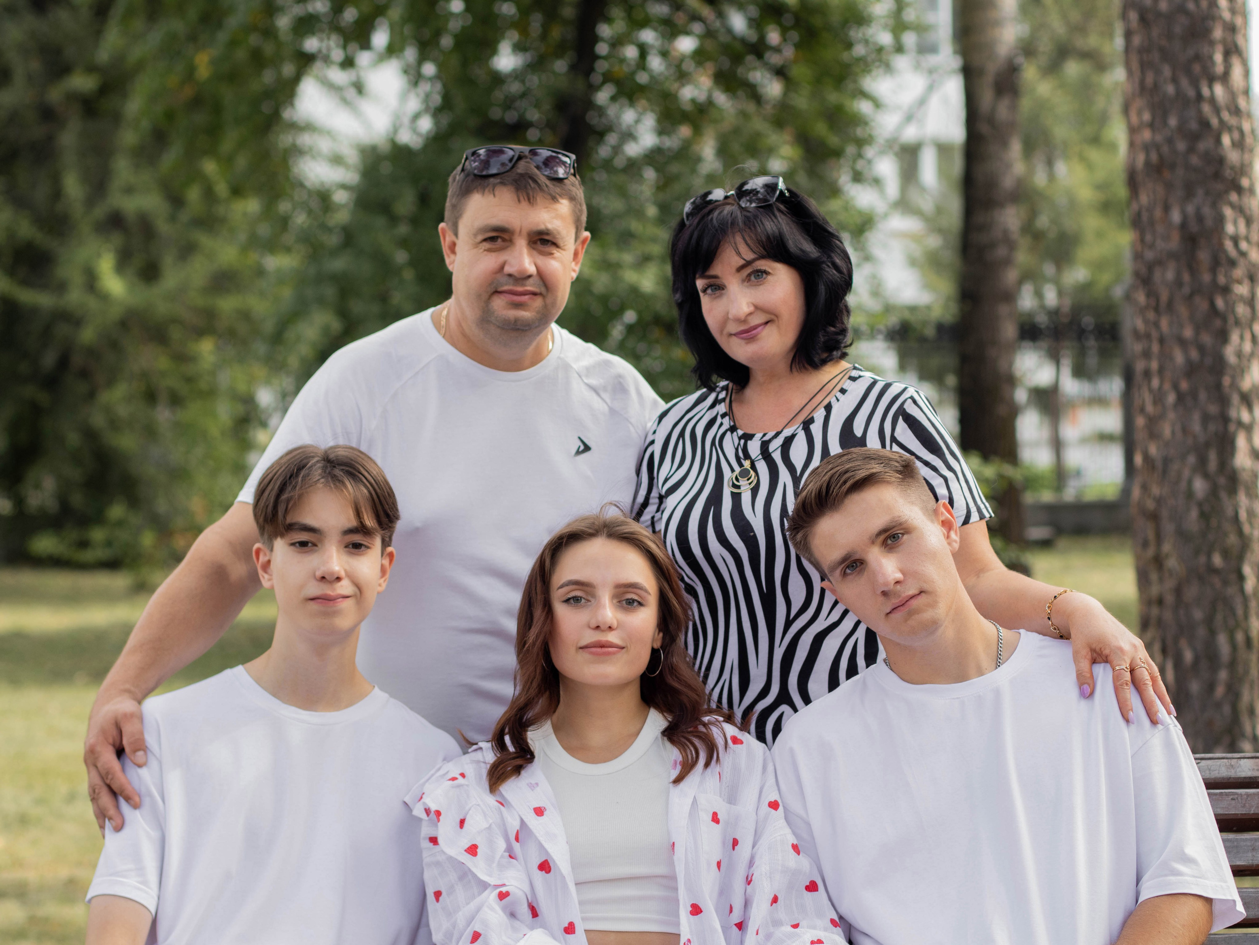 Анастасия с семьей. Семейный фотограф в Ангарске Екатерина Трифонова