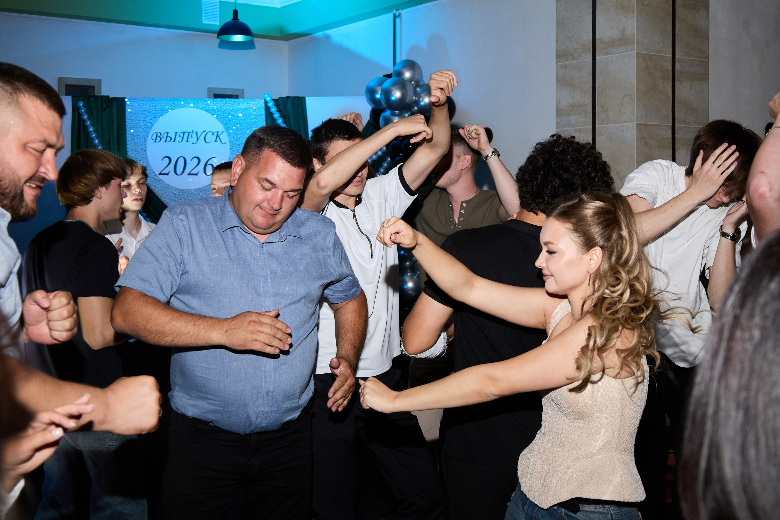Выпускной 11 класс. Фотограф Лысенко Полина