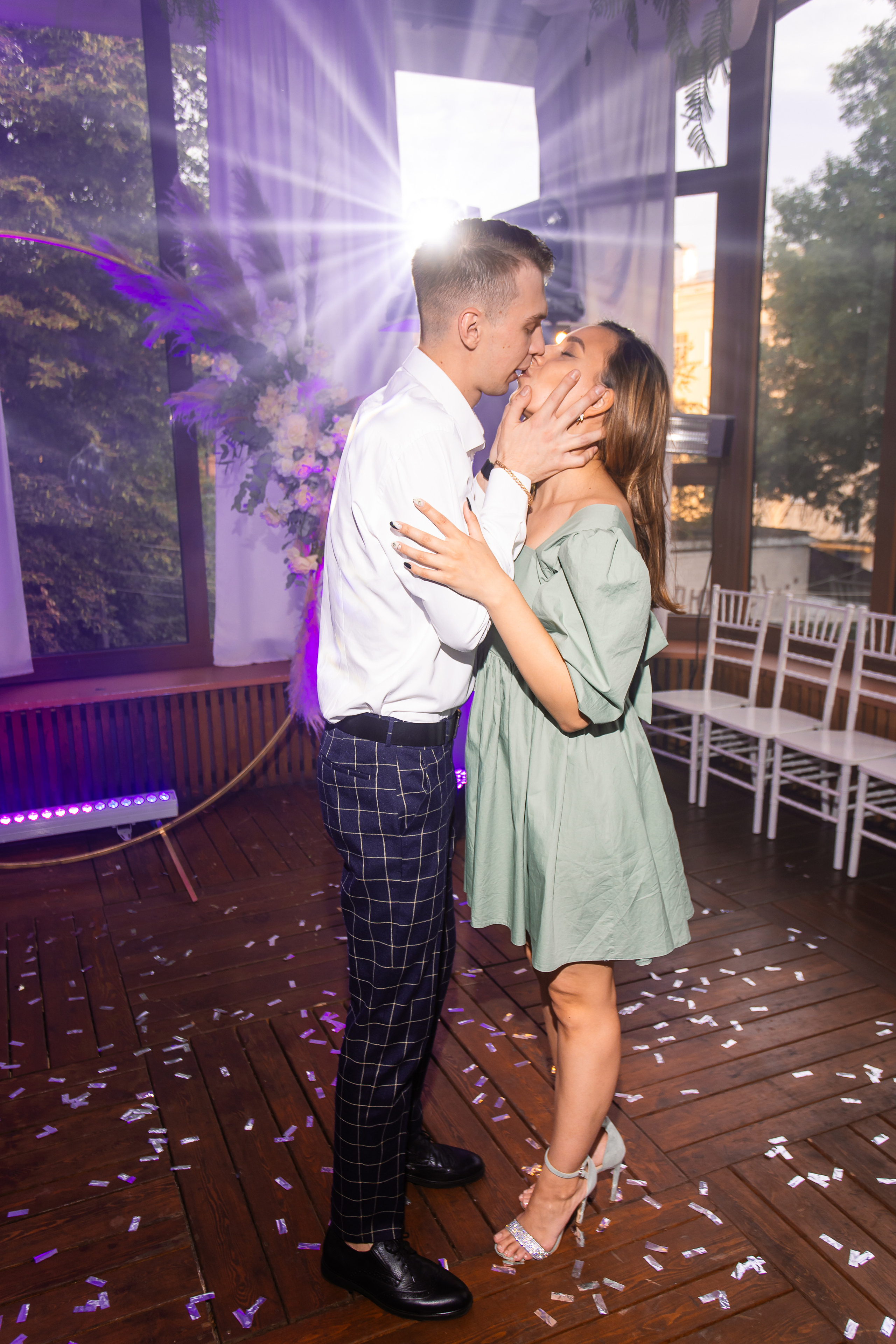 Банкет в Джани Ресторани. Свет на свадьбу Нижний Новгород Friends Rent