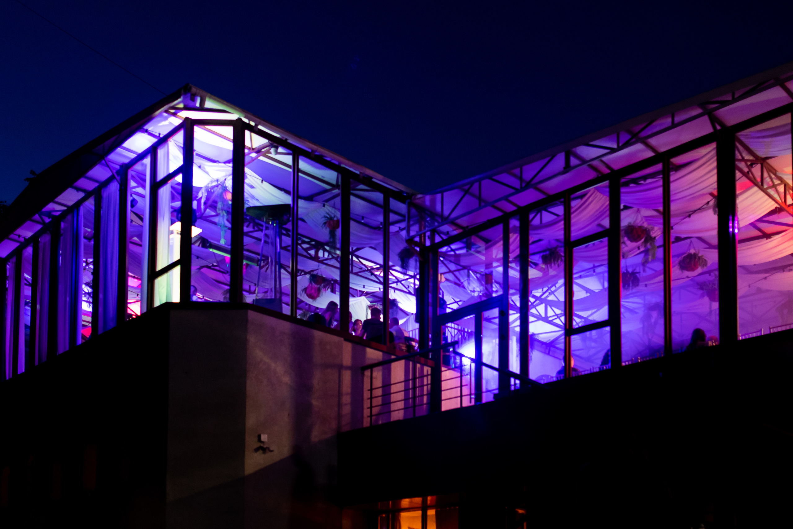 Банкет в Джани Ресторани. Свет на свадьбу Нижний Новгород Friends Rent