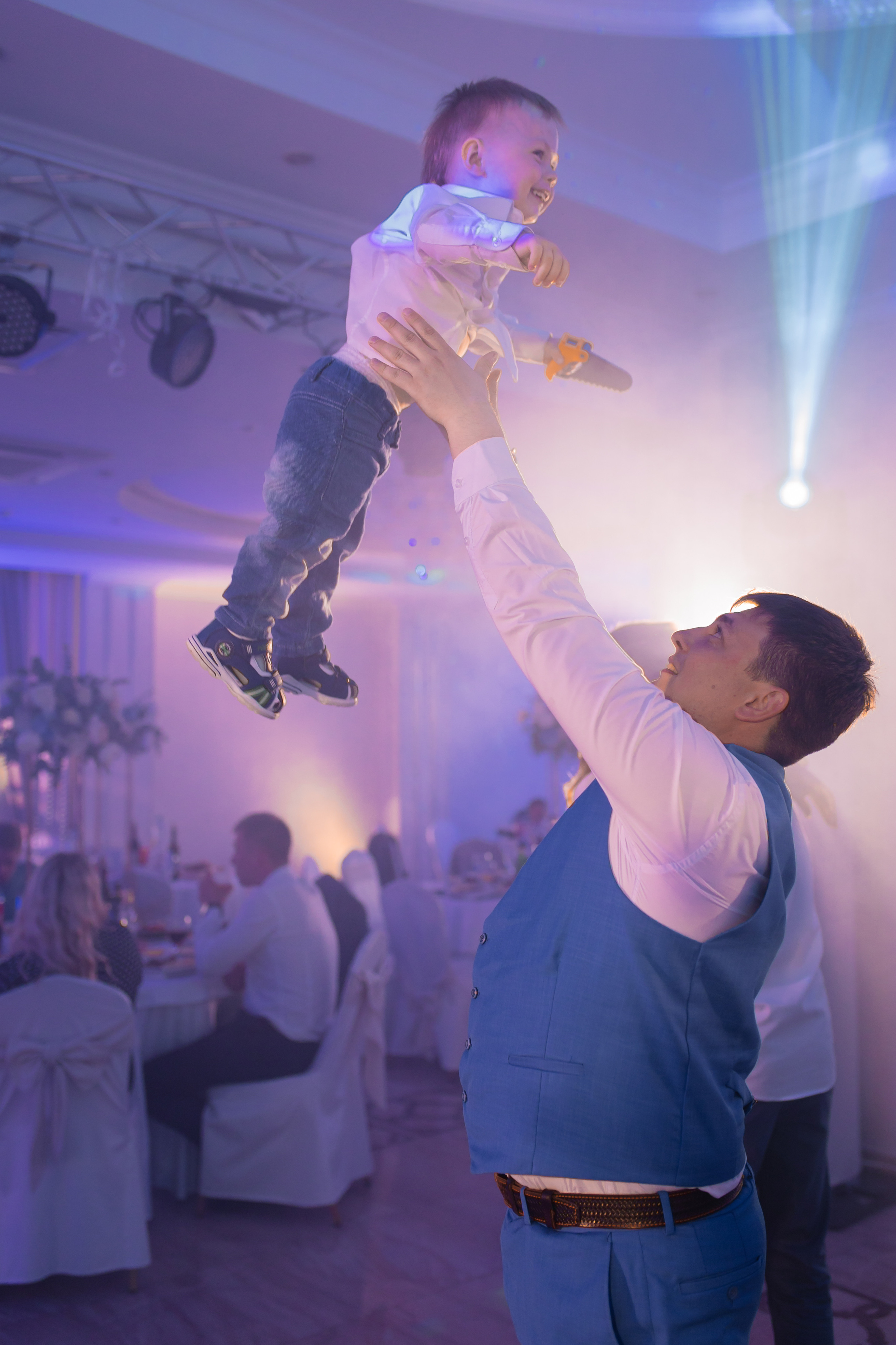 Банкет в ресторане Гранат. Свет на свадьбу Нижний Новгород Friends Rent