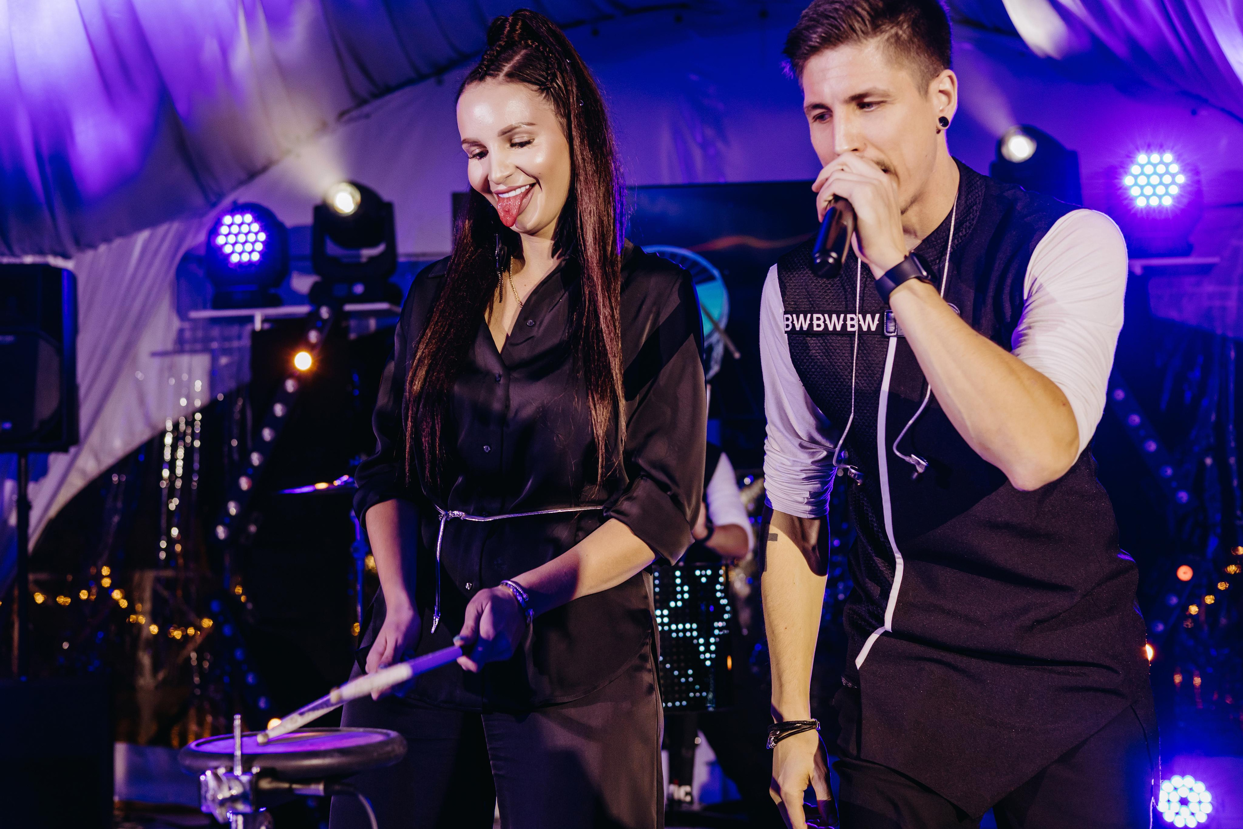 Банкет в шатре Волжский. Свет на свадьбу Нижний Новгород Friends Rent