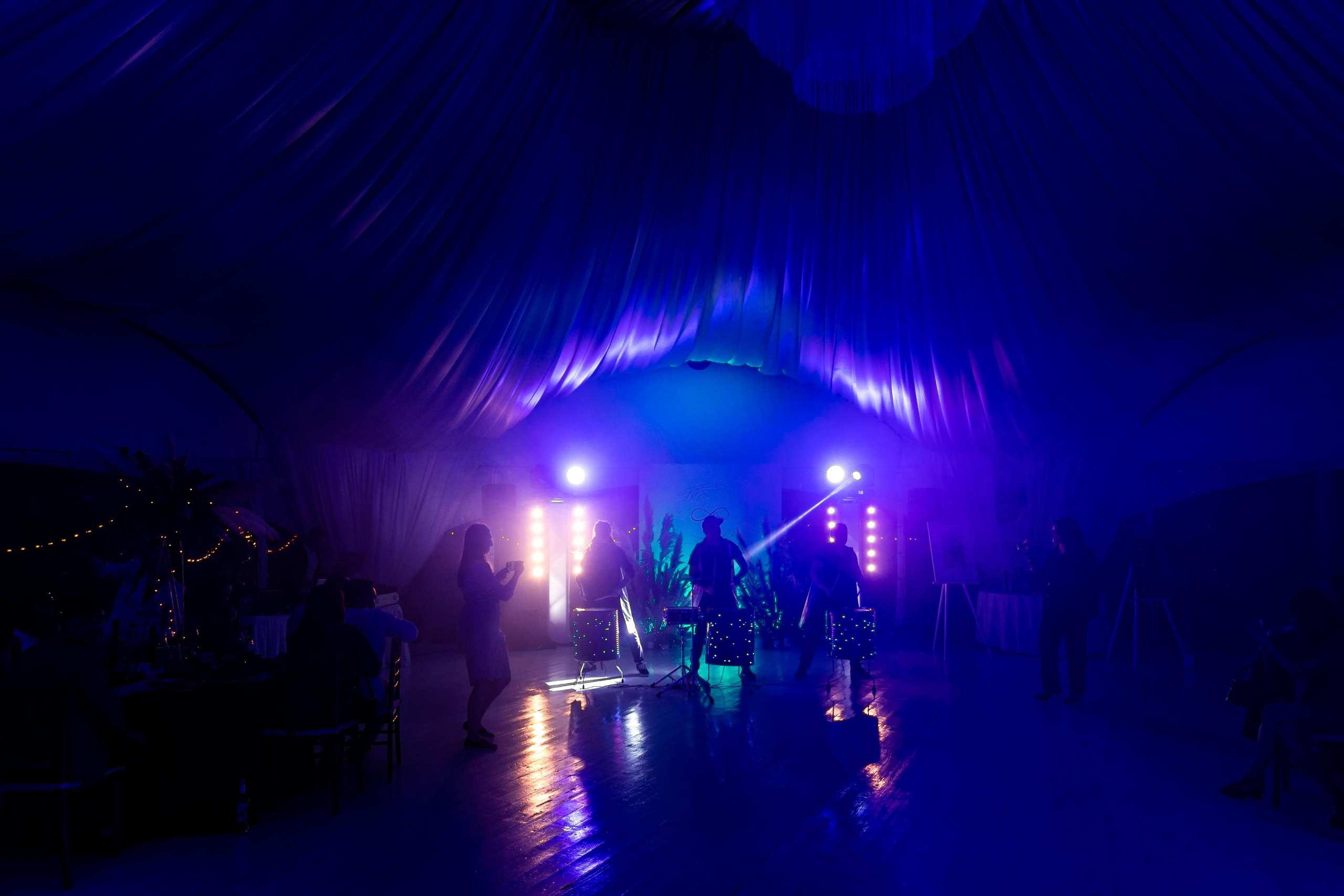 Банкет в Шатер-НН. Зименки. Свет на свадьбу Нижний Новгород Friends Rent