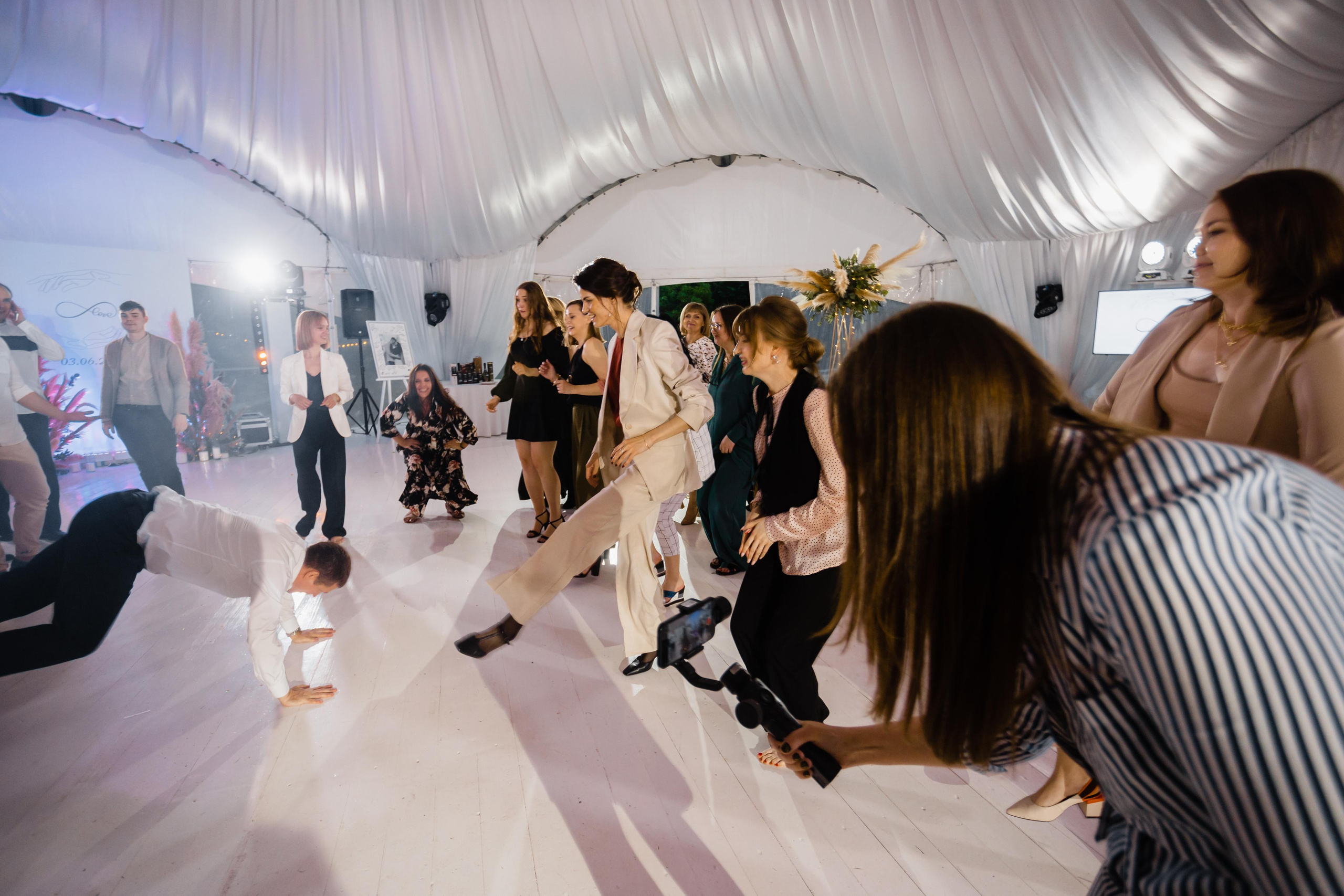 Банкет в Шатер-НН. Зименки. Свет на свадьбу Нижний Новгород Friends Rent