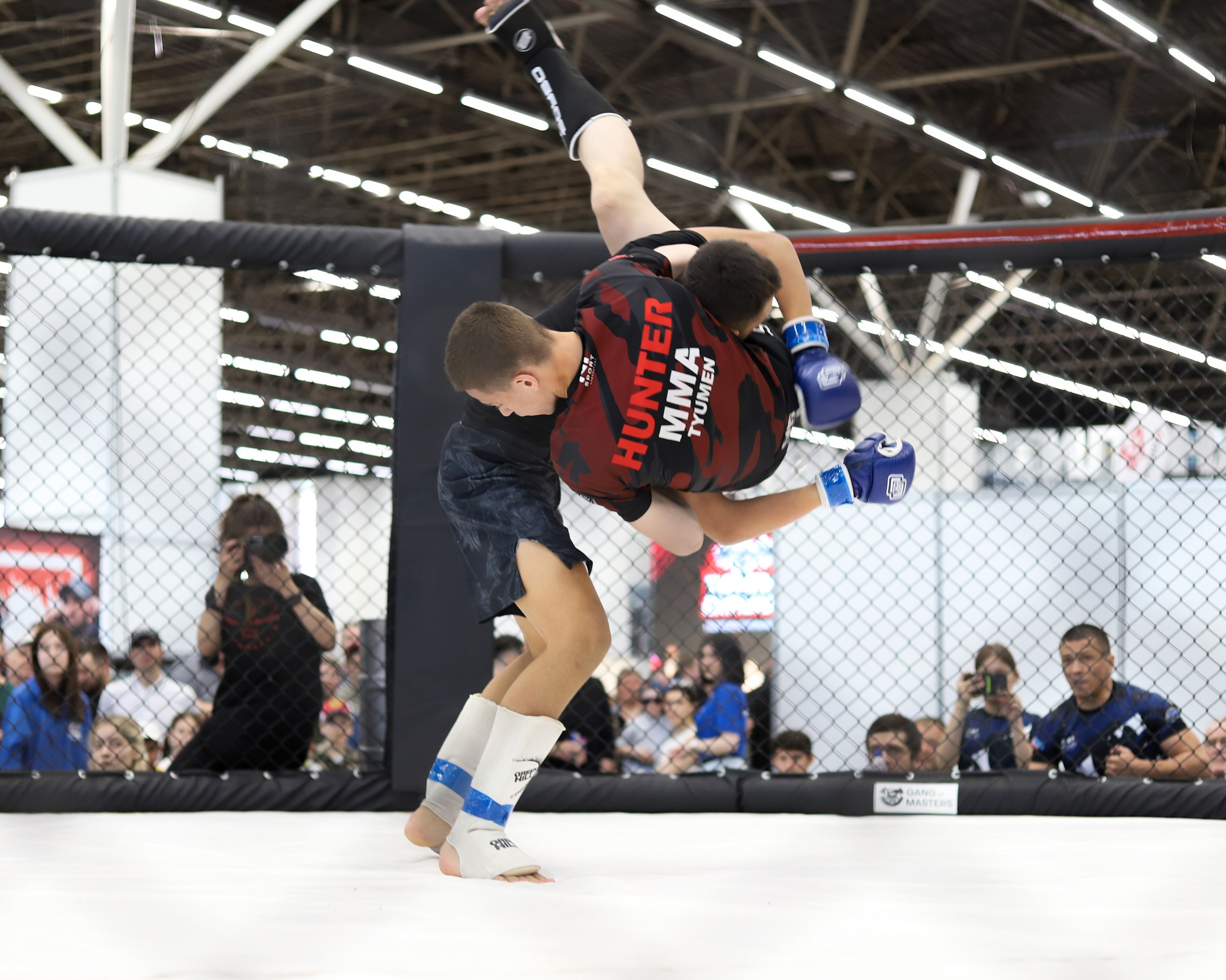 ОТКРЫТЫЙ ТУРНИР ПО ММА «ТЮМЕНЬ СИЛЬНАЯ». Больше не греет