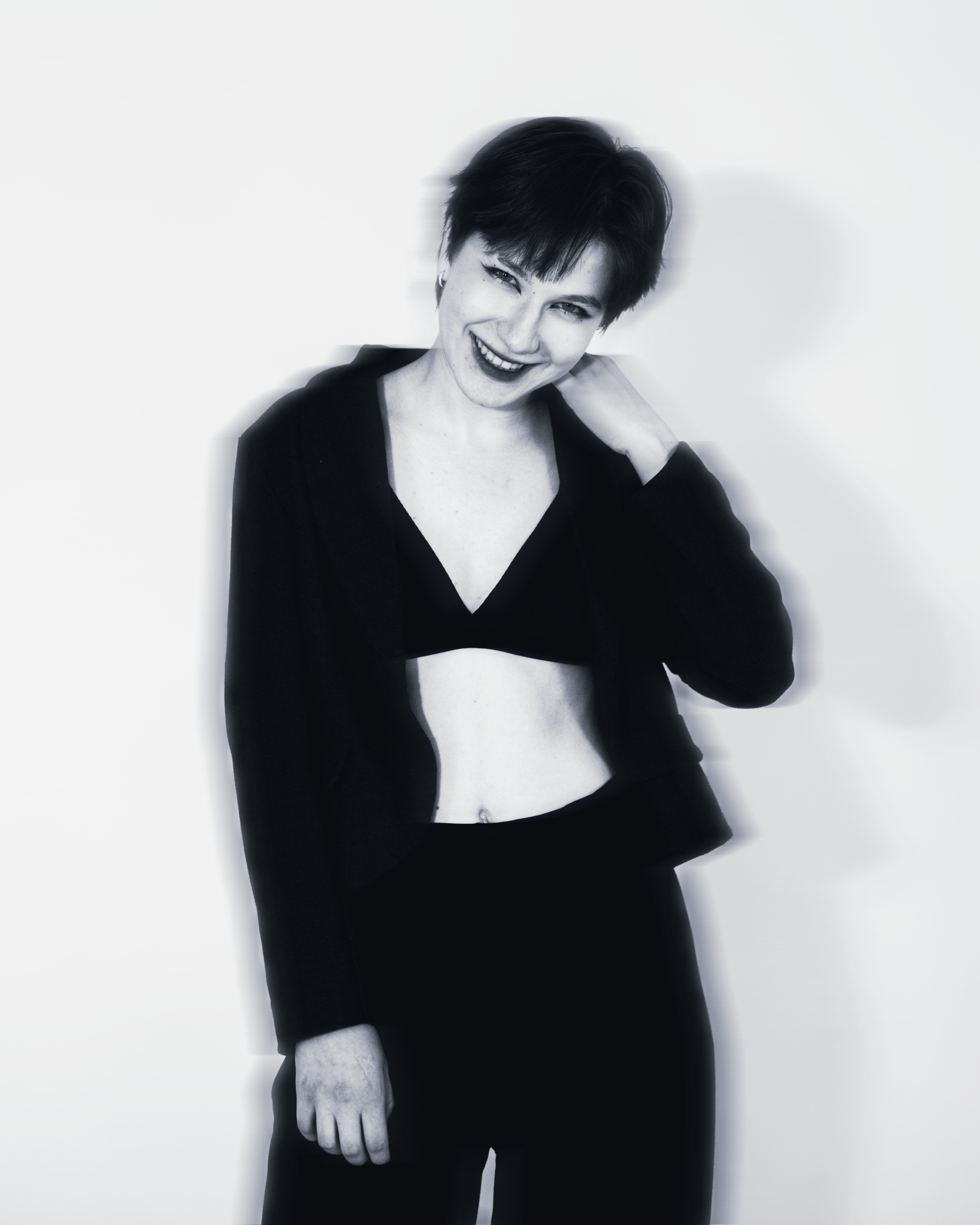 Лиза и маша. Больше не греет