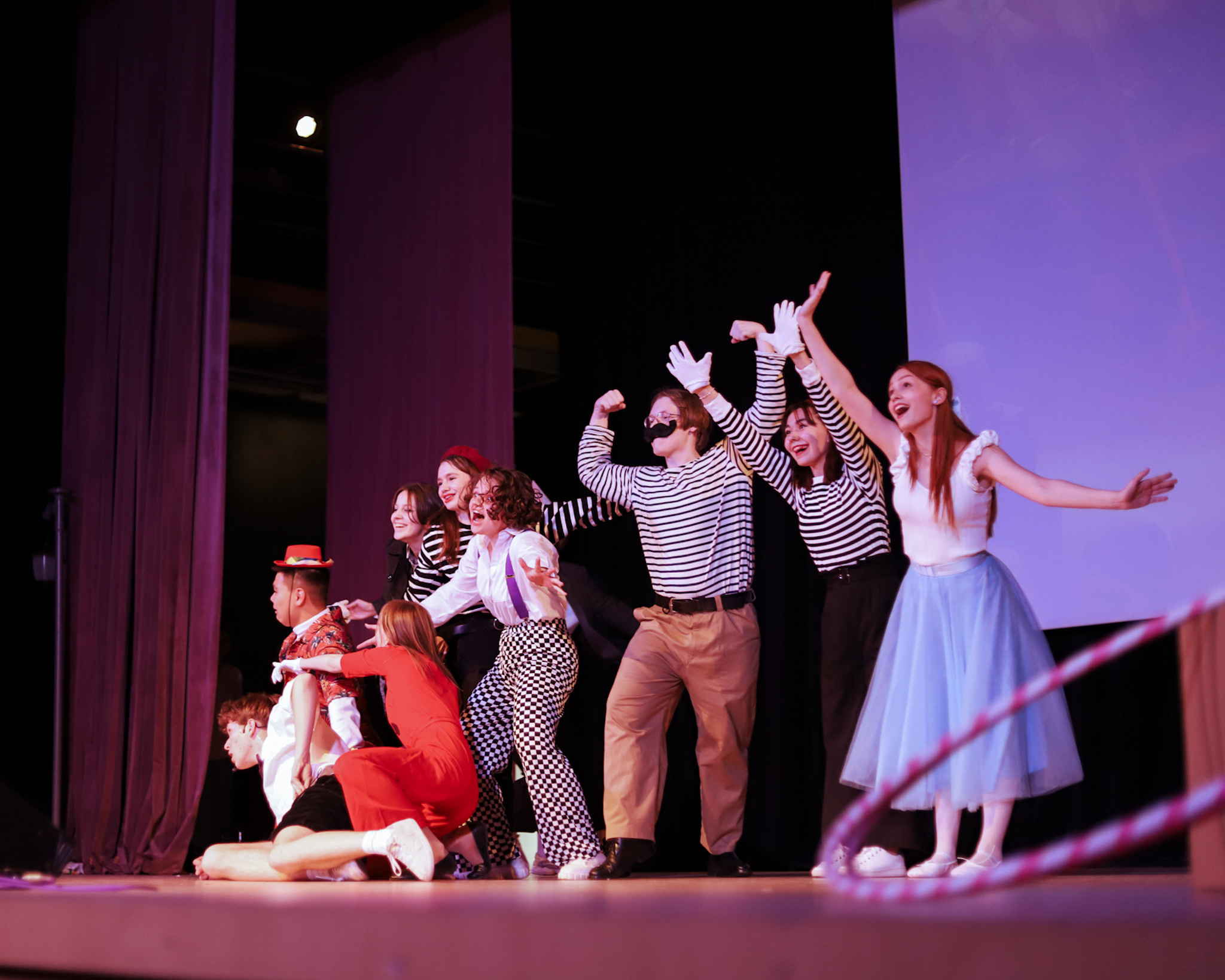 ВЫПУСКНОЙ ВЕГА. Больше не греет