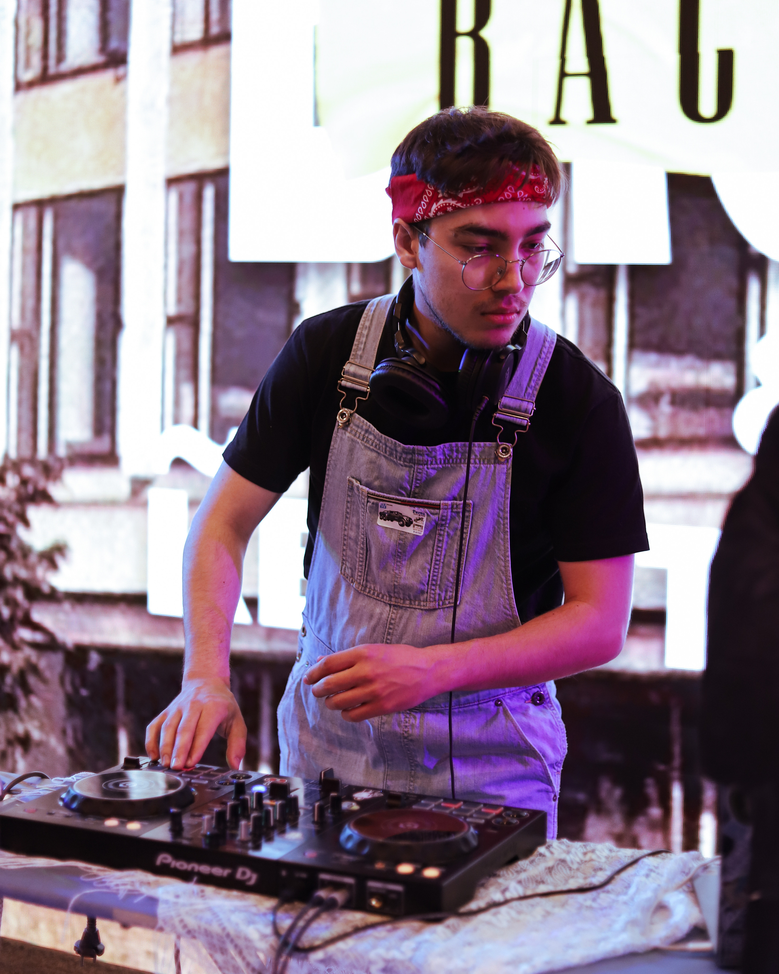 КВАРТИРНИК&BACK2. Больше не греет