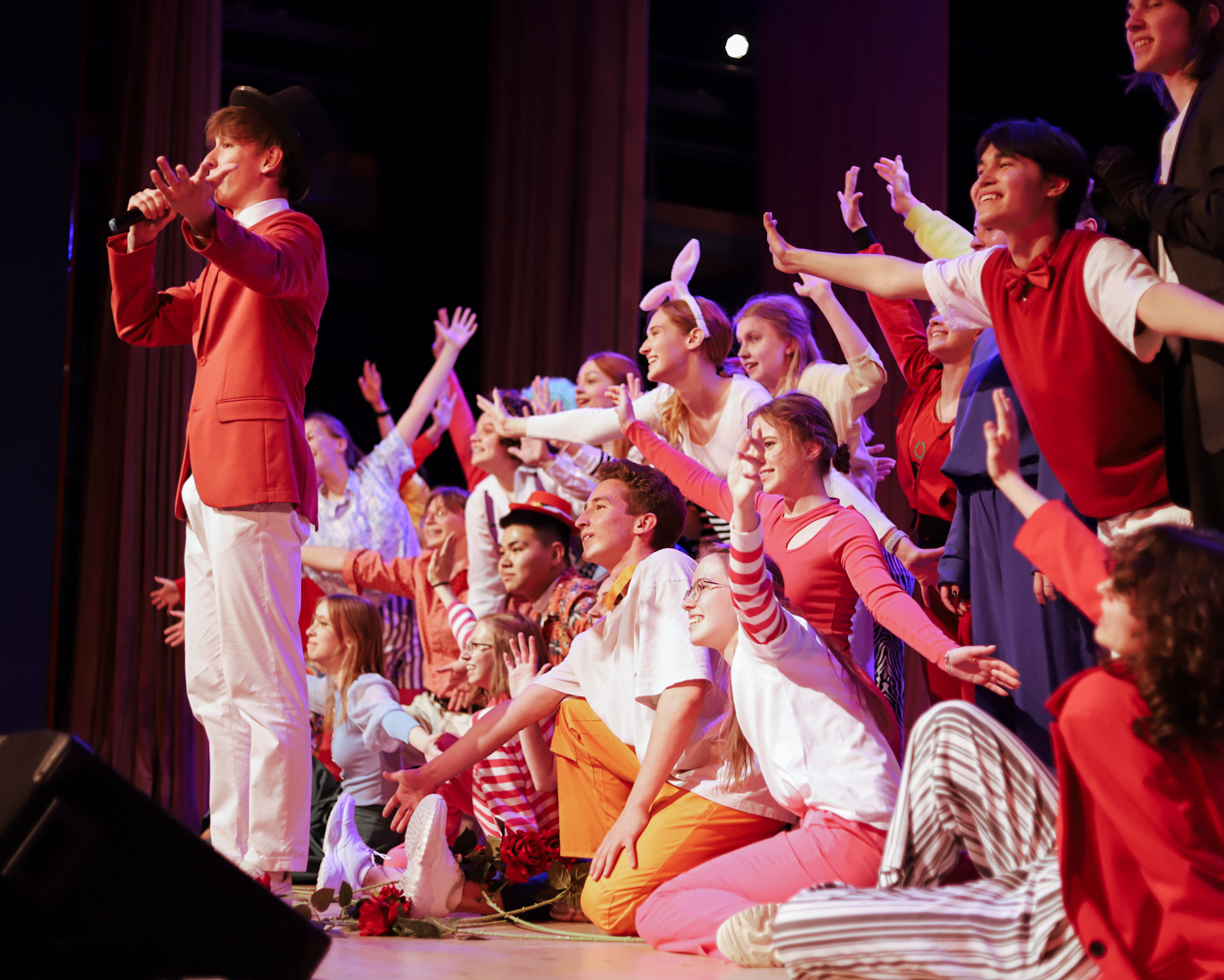 ВЫПУСКНОЙ ВЕГА. Больше не греет