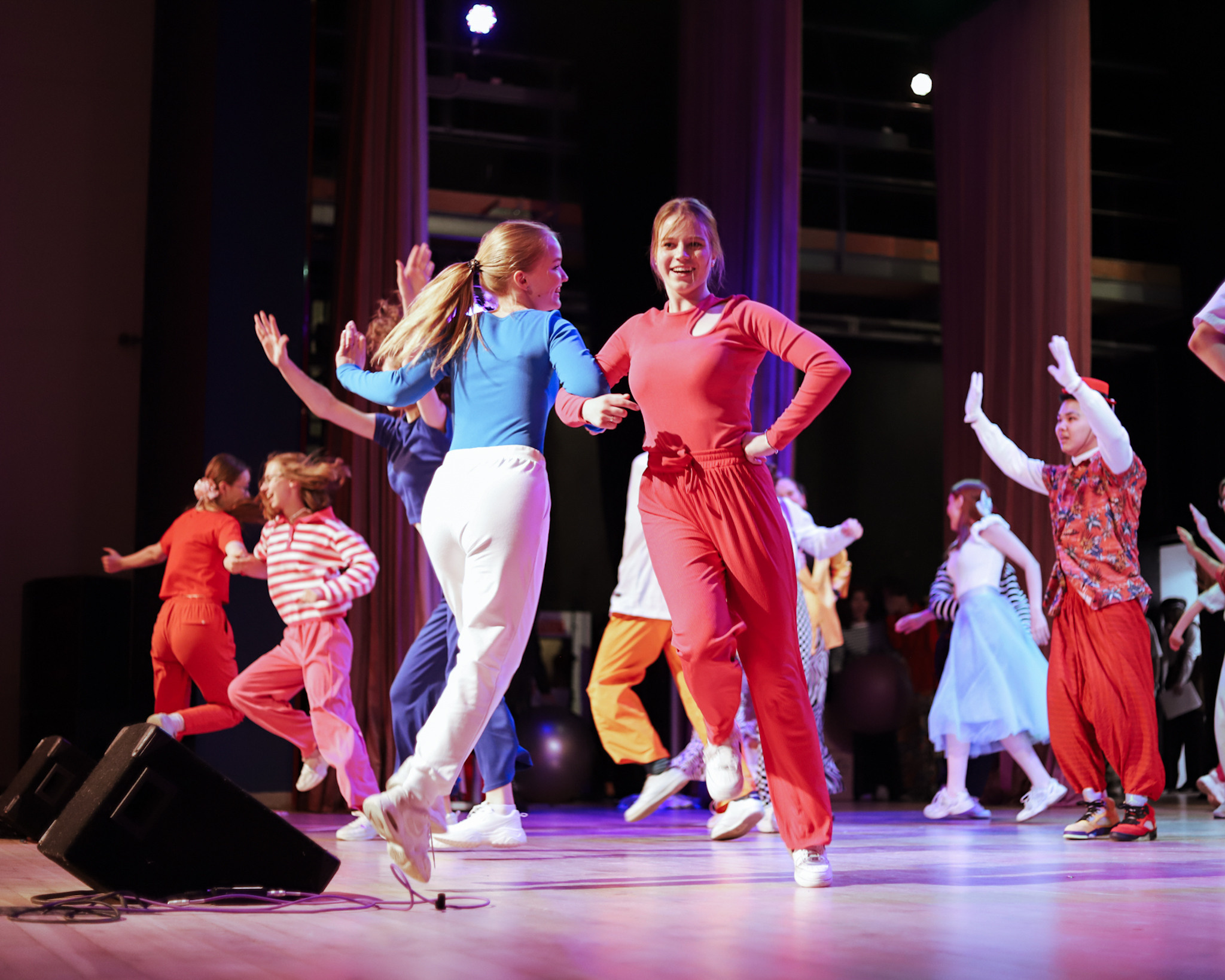 ВЫПУСКНОЙ ВЕГА. Больше не греет