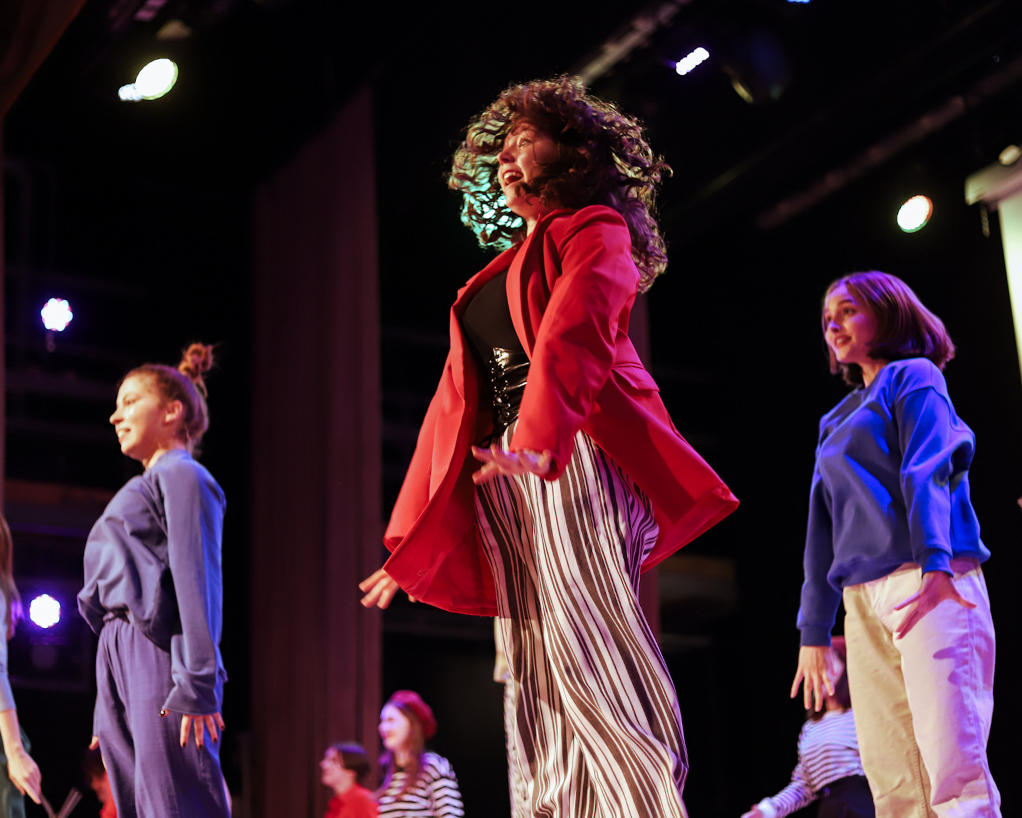 ВЫПУСКНОЙ ВЕГА. Больше не греет