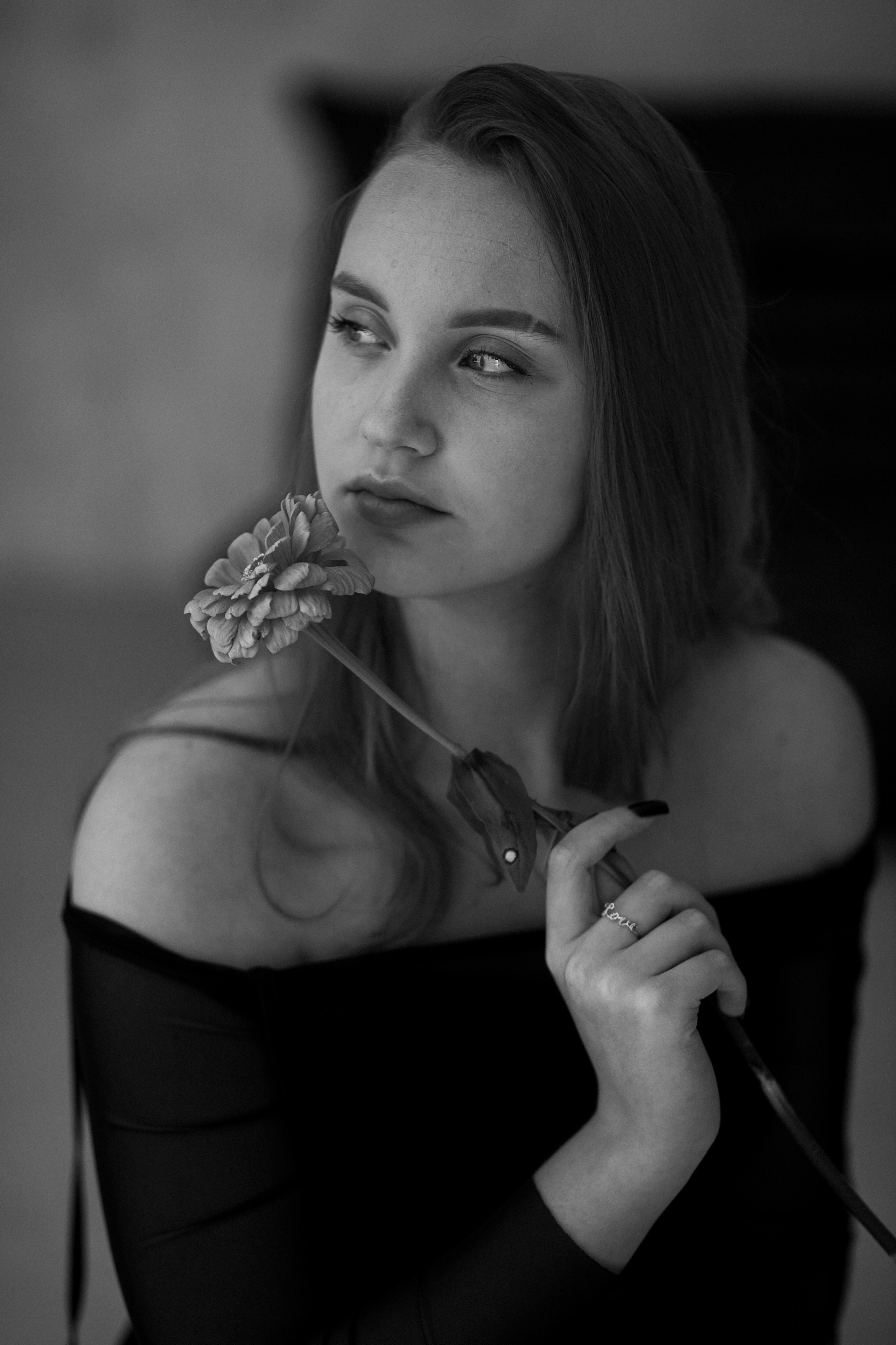 Студийные съемки в ч/б. Женский фотограф в Москве Рина Леонтьева