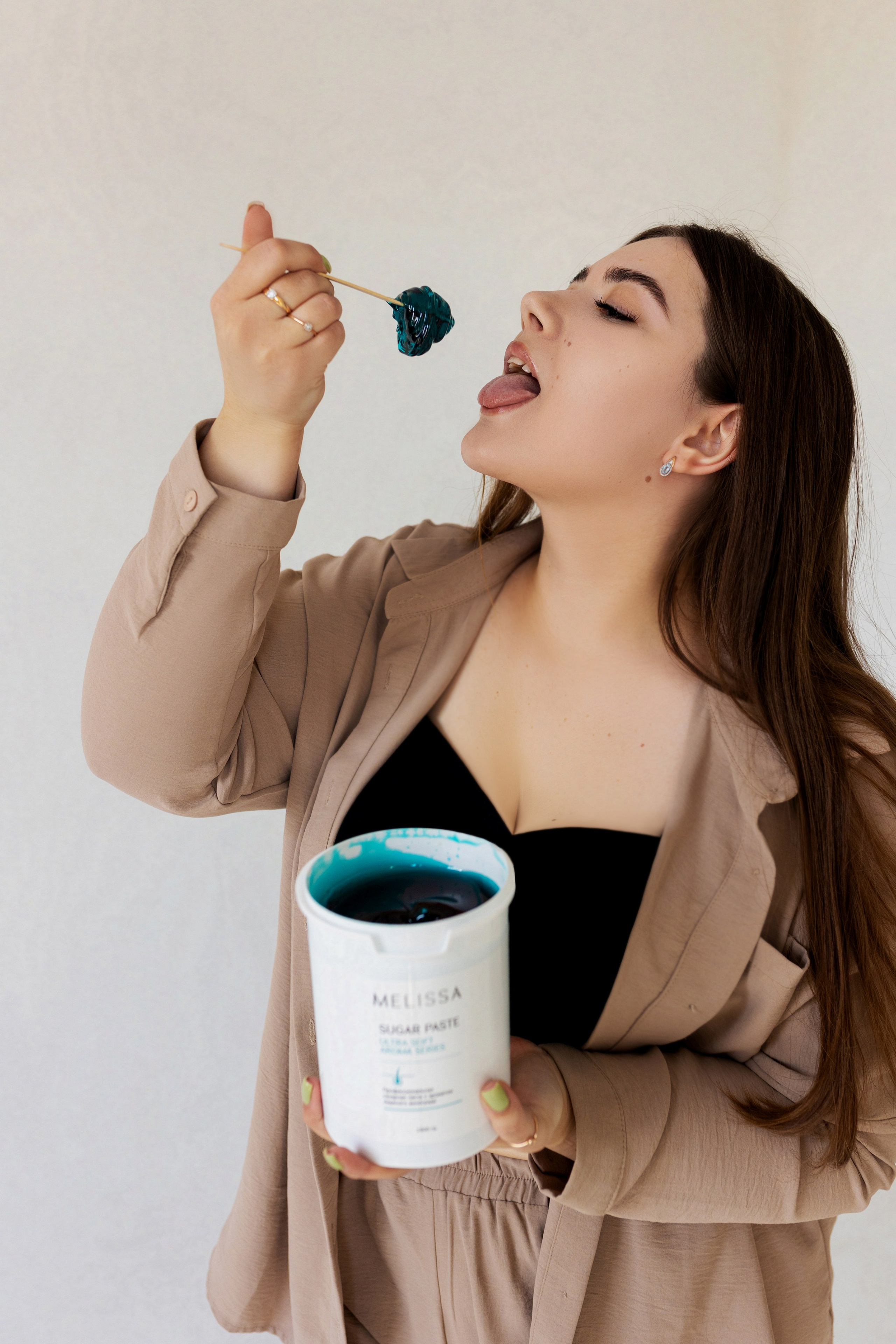 Для мастера по шугарингу. Фотограф в Тамбове Ольга Мельникова