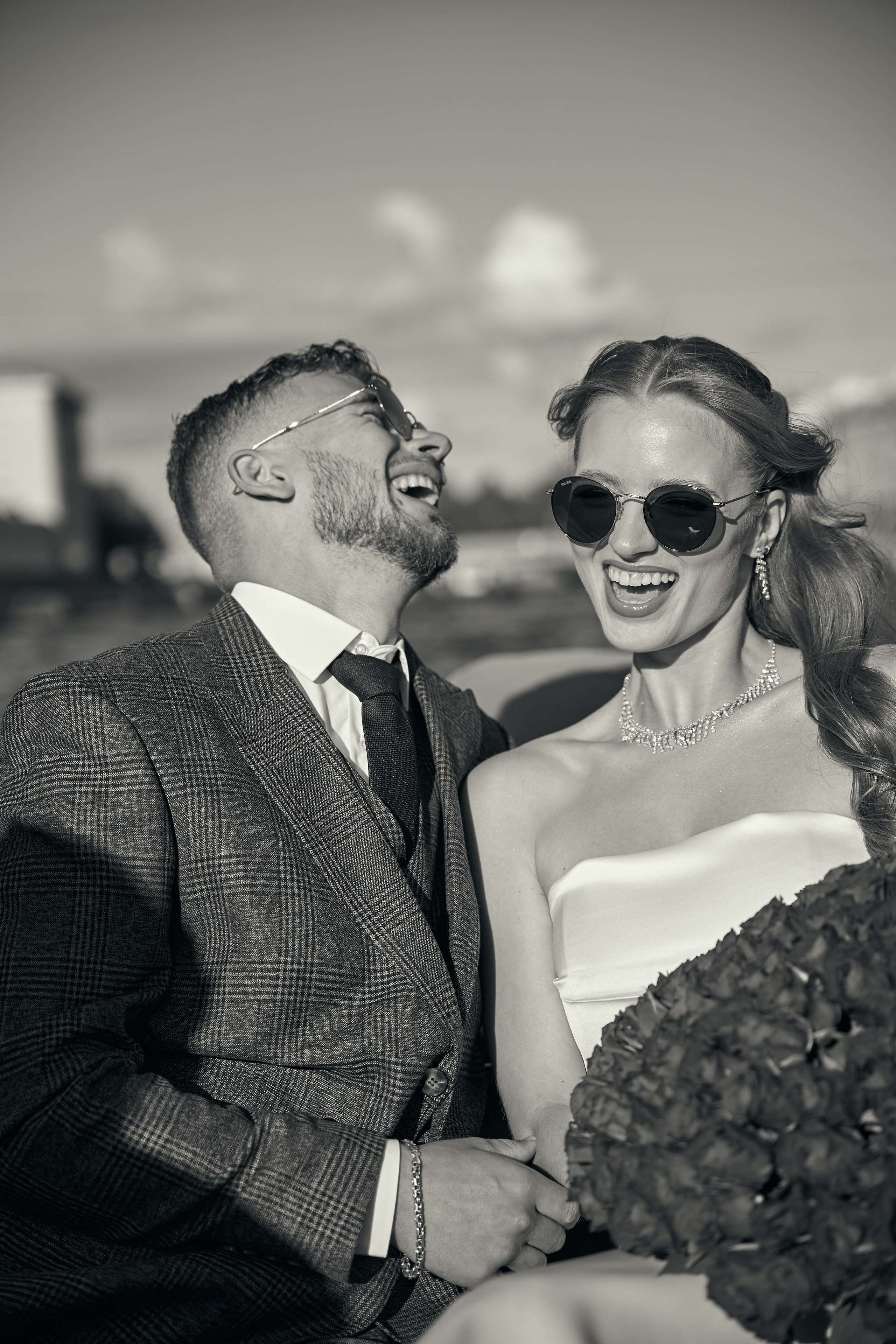 WEDDING / LOVE STORY