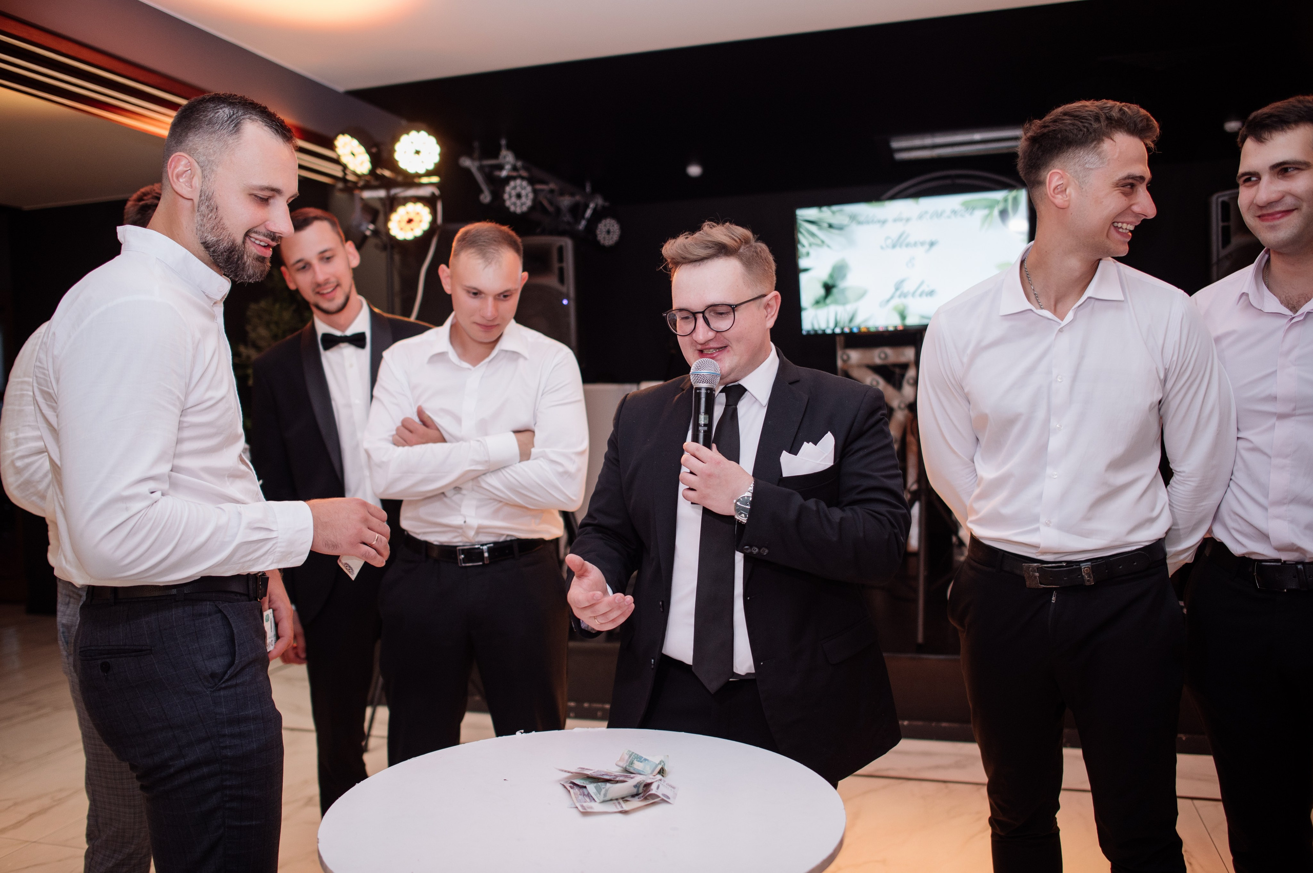 Свадебная фотосессия в Овстуге и Дятьково. Свадебный и репортажный фотограф видеограф Брянск/Москва