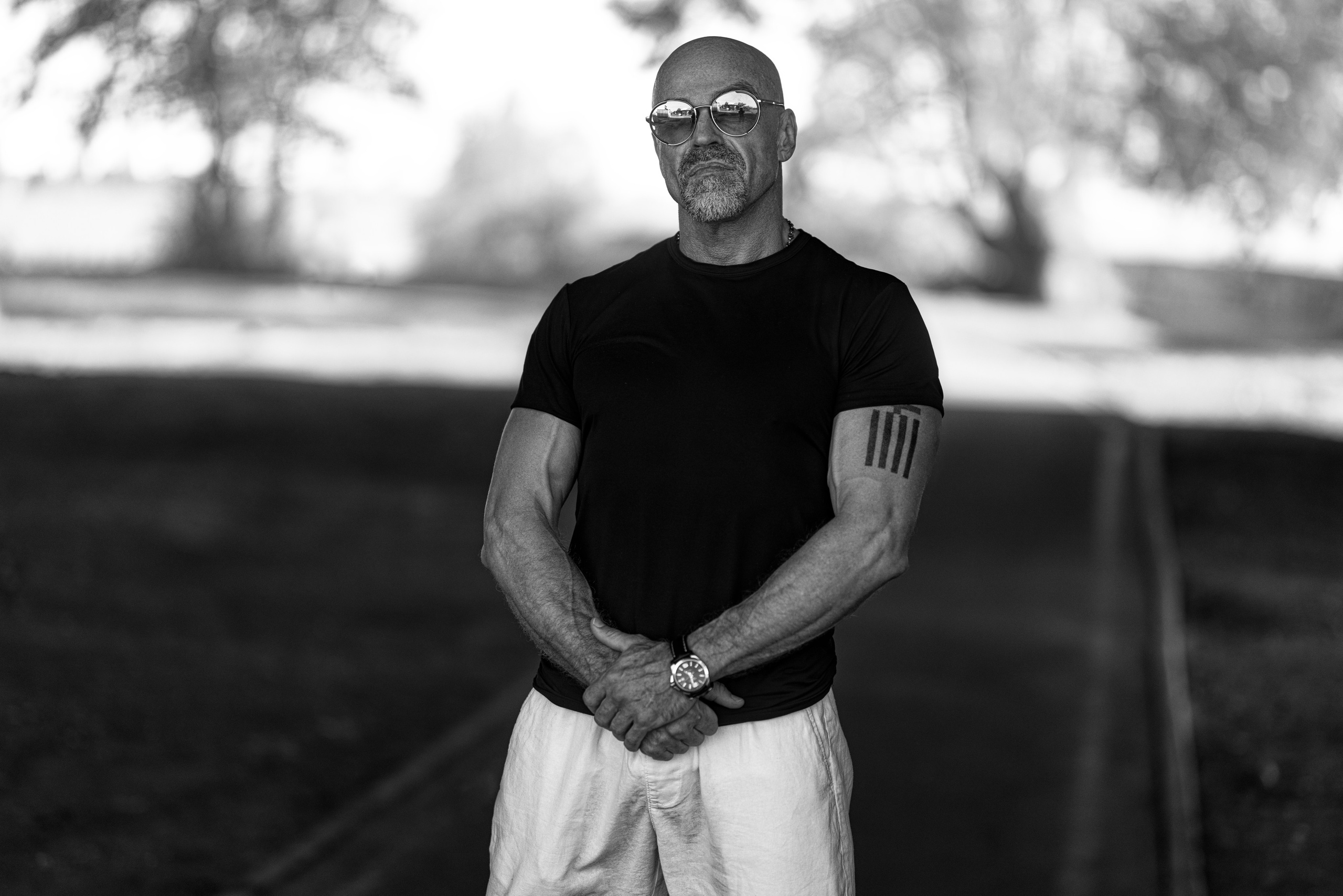 Фотосет на улице и спортплощадке с Александром для контента. Дмитрий Шульгин, портретный фотограф в Воронеже