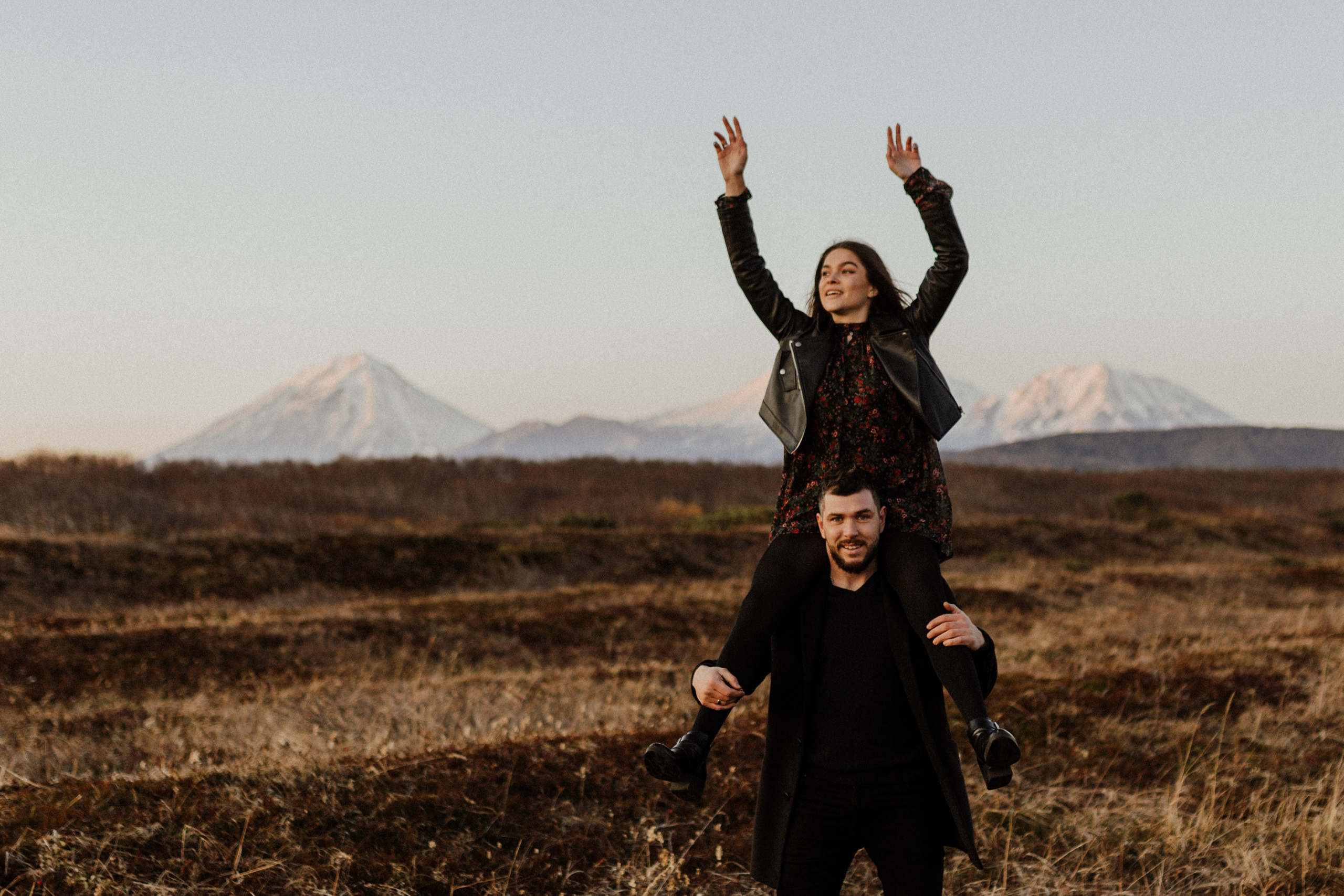 Ярослав и Роза. Свадебное фото и видео на Камчатке. Туристические маршруты