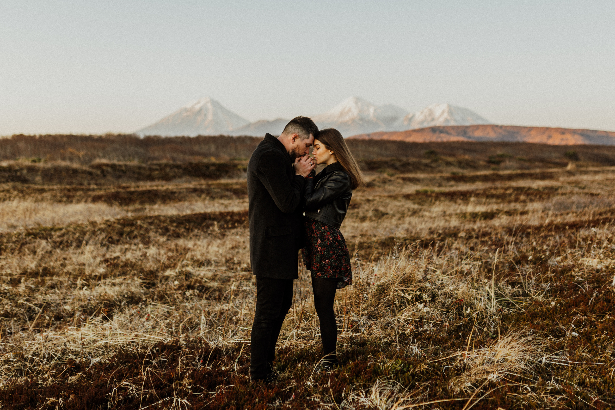 Ярослав и Роза. Свадебное фото и видео на Камчатке. Туристические маршруты