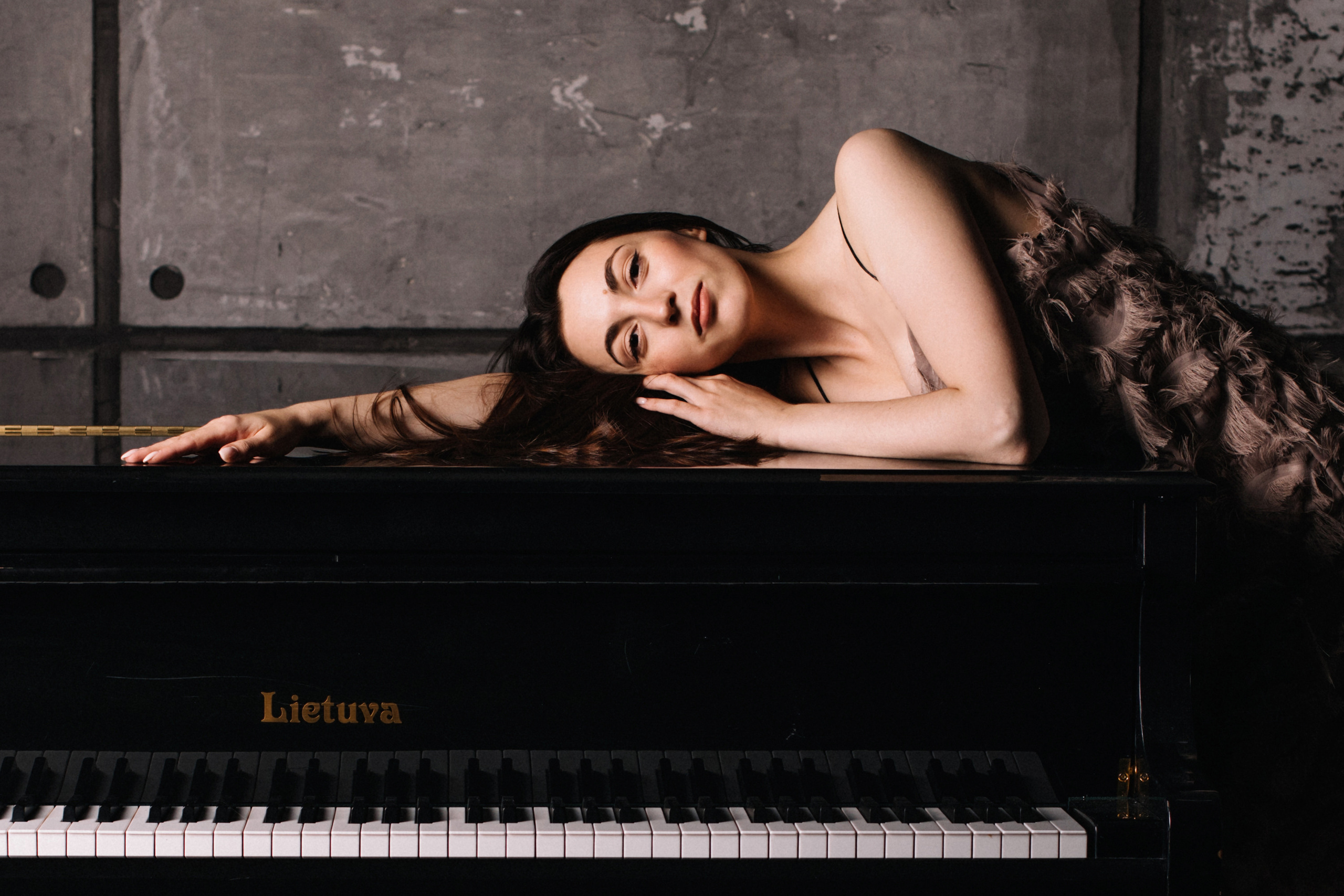 Катя в студии. Школьный и детский фотограф в Южно-Сахалинске Анастасия Лескова