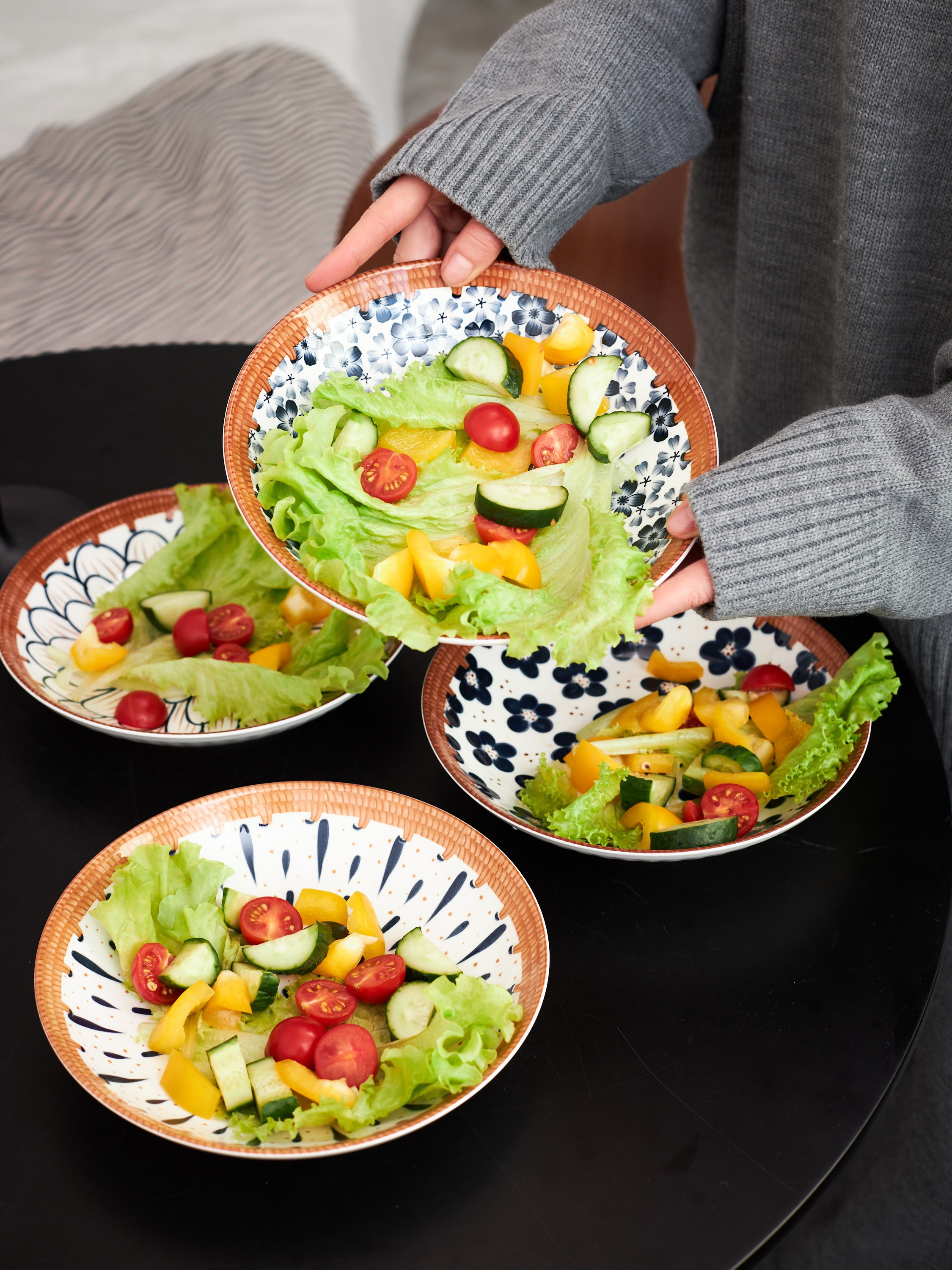 Фотосъемка посуды термосов Екатеринбург товары для кухни Wildberries ВБ Ozon предметка Екб заказать цена. Фотограф Екатеринбург Анастасия Жерновская | Маркетплейсы и нейрофото