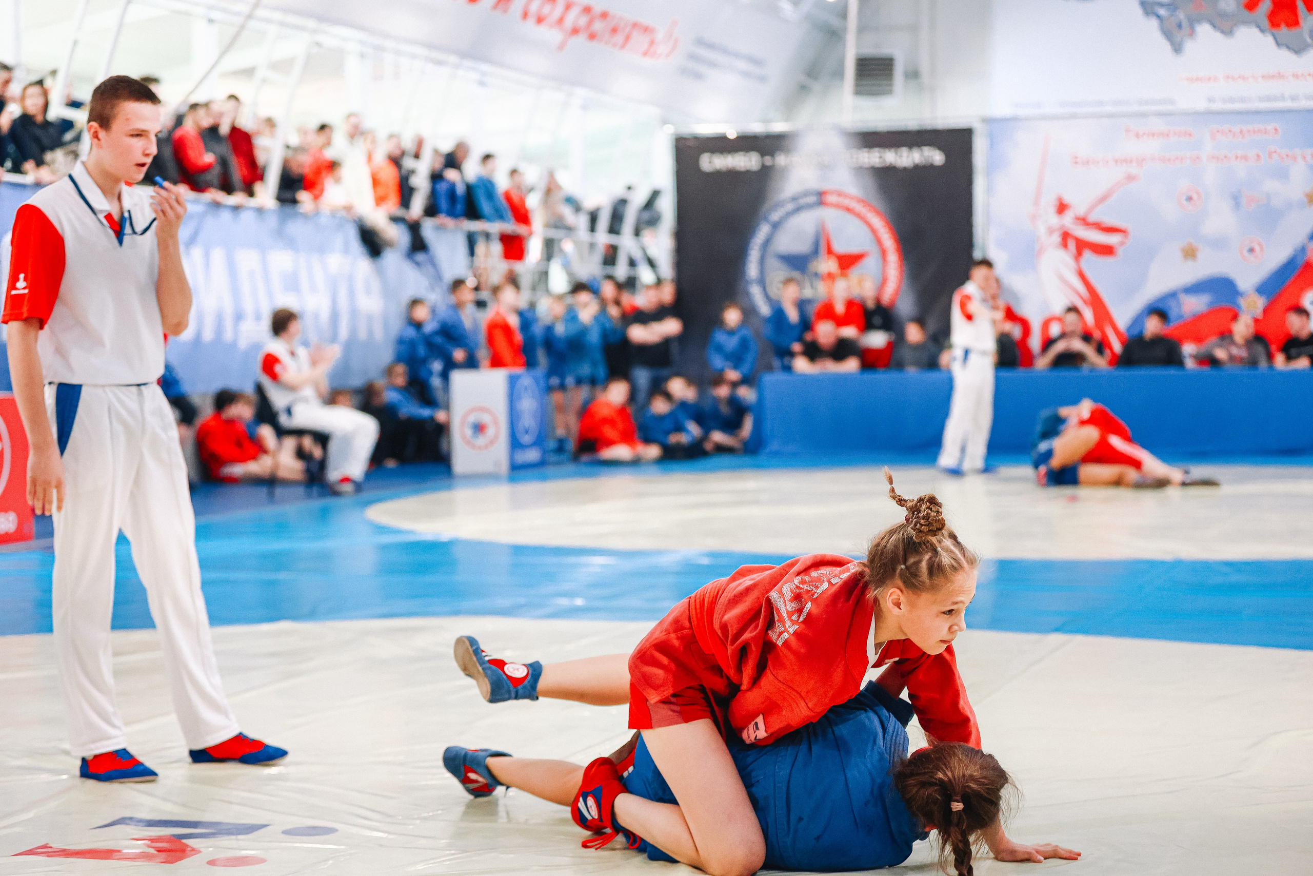 Первенство Тюмени по самбо. MIG — студия спортивной фотографии Михаила Голянского