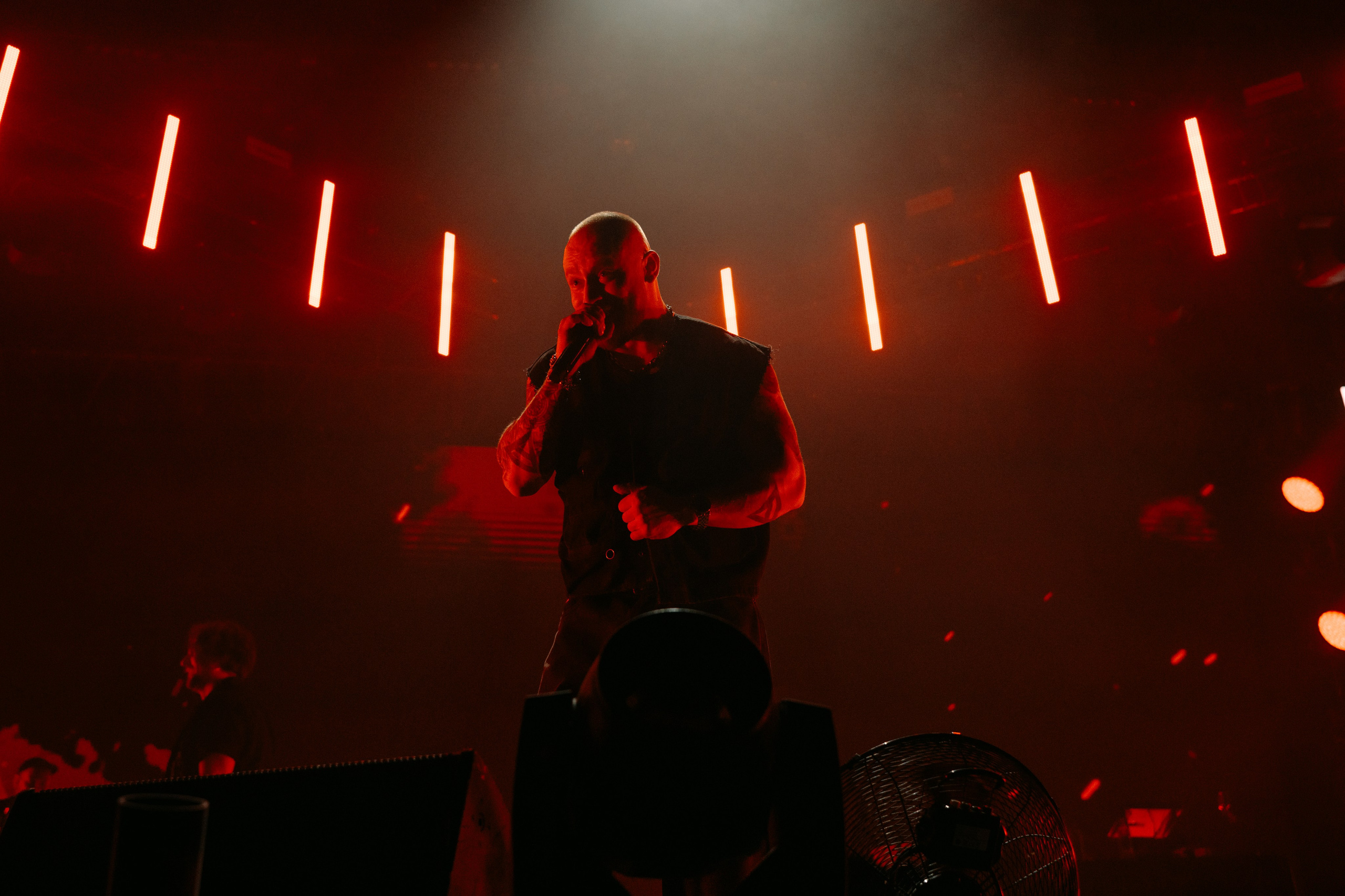 ЛЕША СВИК. РЕПОРТАЖНЫЙ И БИЗНЕС ФОТОГРАФ В МОСКВЕ, ЕГОР НИКОЛАЕВ