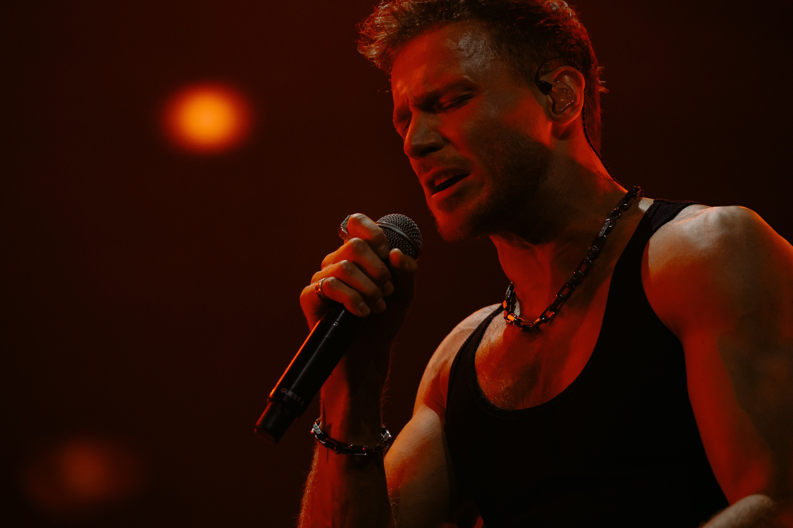 ЛЕША СВИК. РЕПОРТАЖНЫЙ И БИЗНЕС ФОТОГРАФ В МОСКВЕ, ЕГОР НИКОЛАЕВ