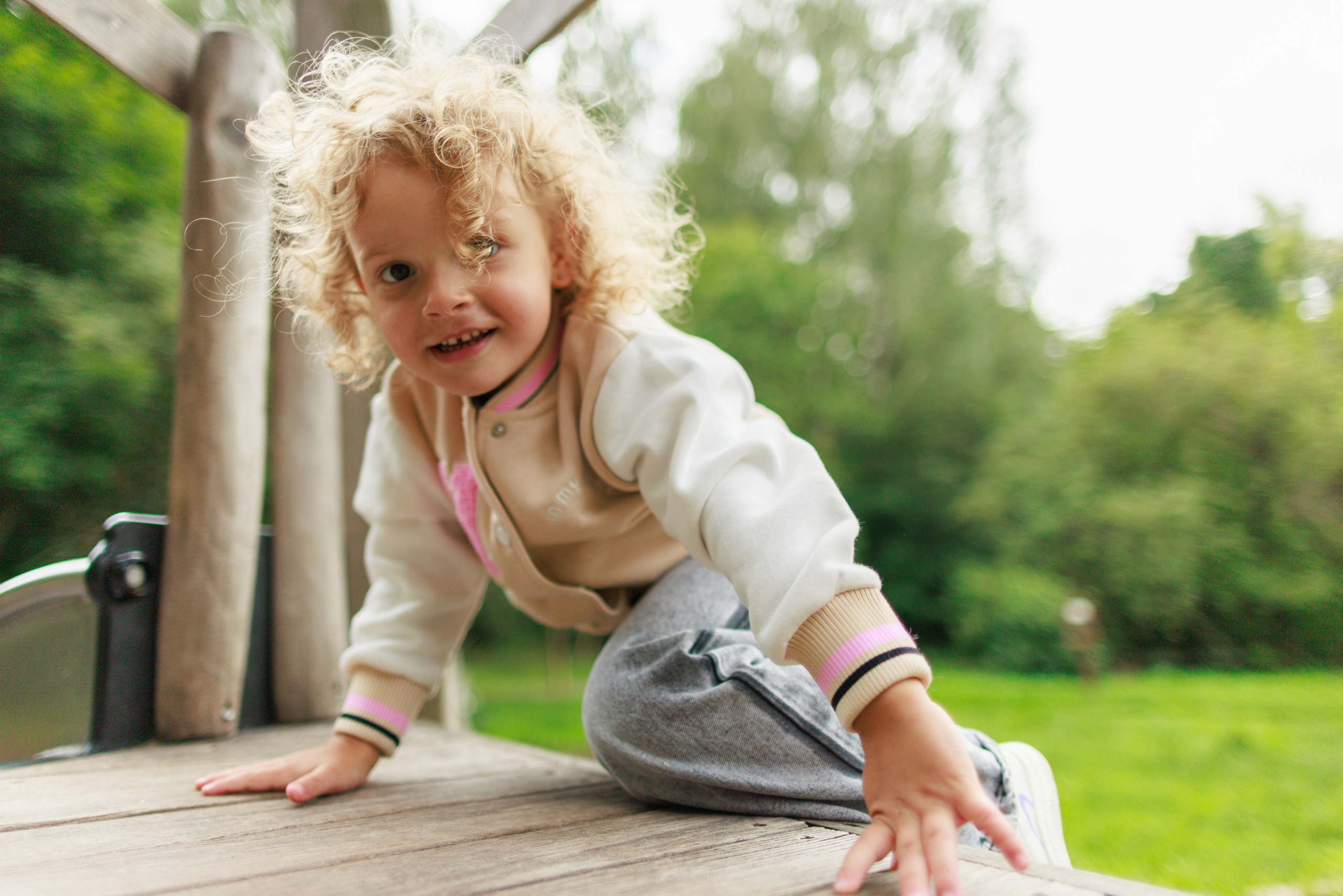 Детская фотосессия на прогулке